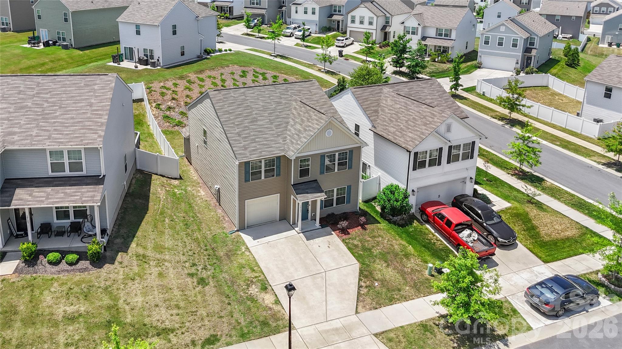 10131 Holly Park Dr, Charlotte, NC 28214