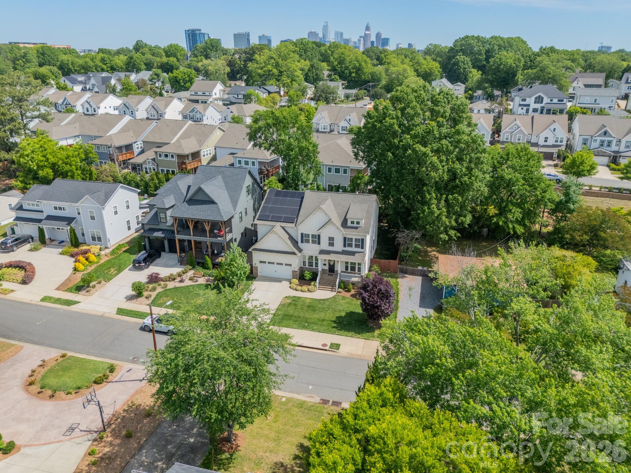 515 Greystone Rd, Charlotte, NC 28209