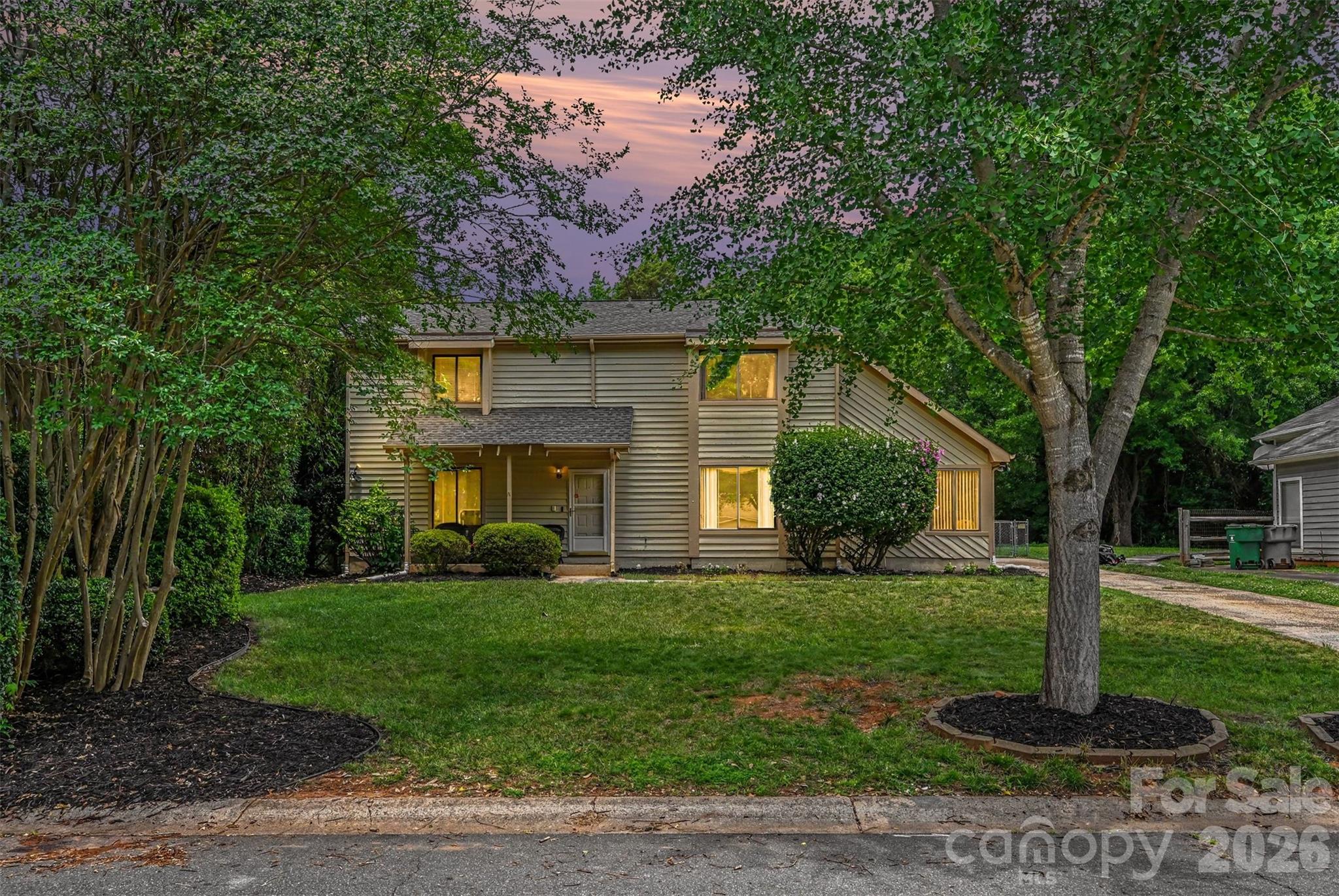 611 Mattingwood Dr, Charlotte, NC 28270