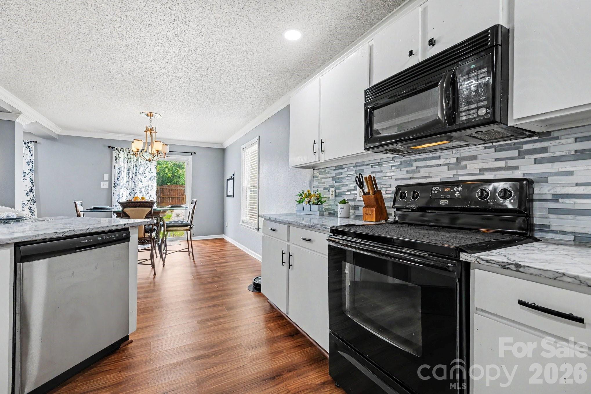 5654 Hammermill Dr, Harrisburg, NC 28075