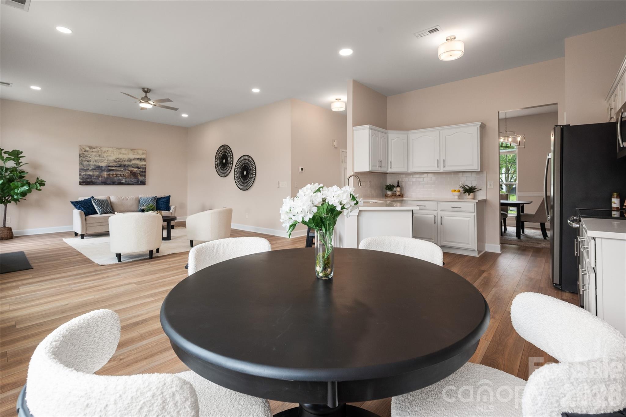 11916 Creek Turn Dr, Charlotte, NC 28278