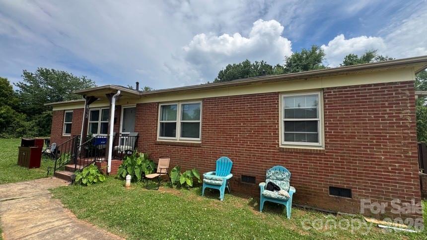 1661 -1665 Montana Dr, Charlotte, NC 28216