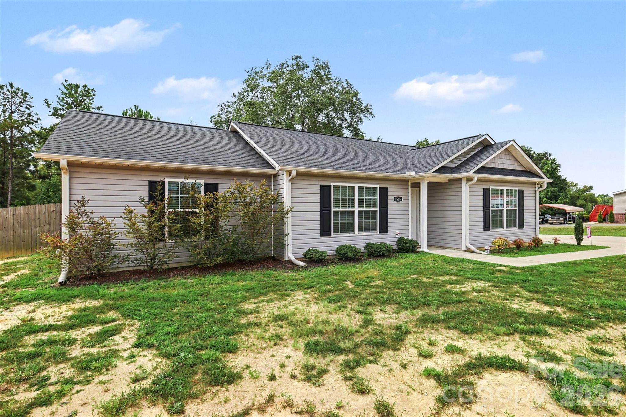 1505 Foxbrook Cir, Lancaster, SC 29720