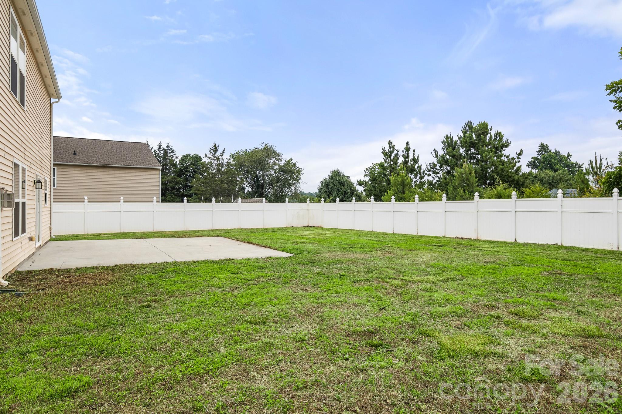 426 Brookhollow Dr, York, SC 29745