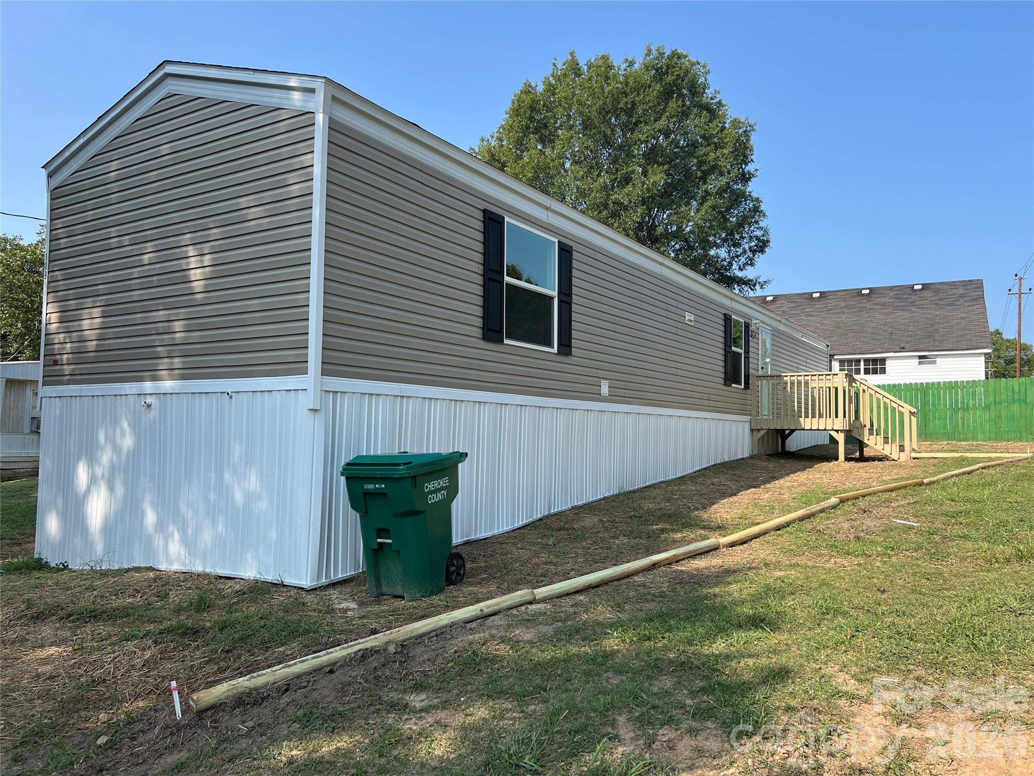 112 Van Buren St, Gaffney, SC 29340