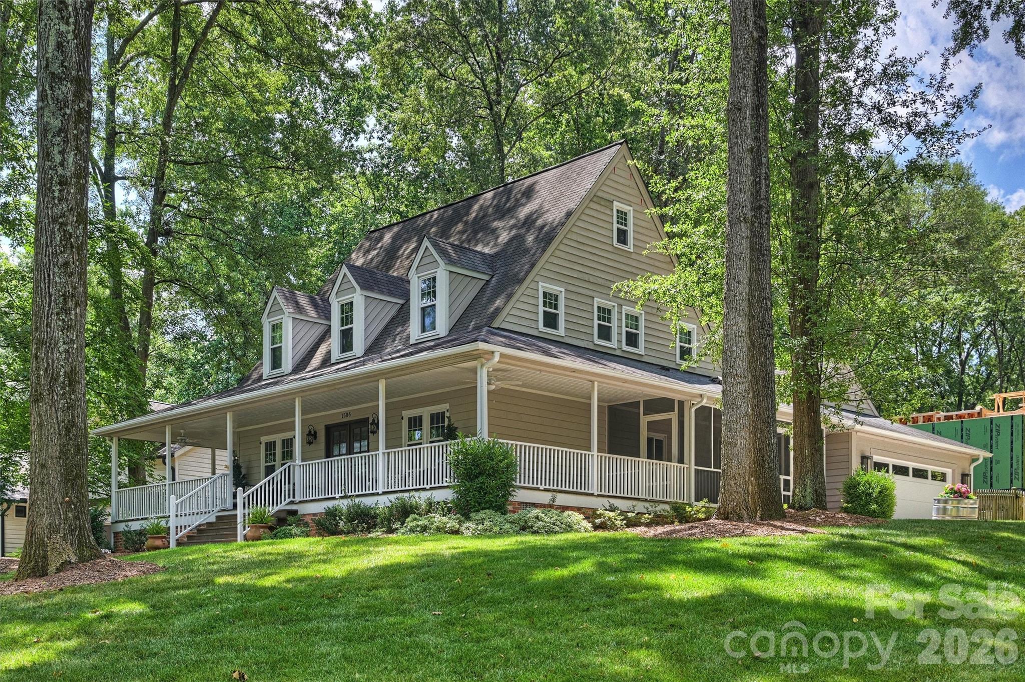 1506 Wandering Way Dr, Charlotte, NC 28226