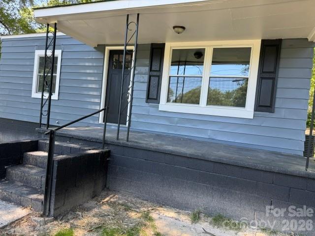 701 N Scruggs St, Gastonia, NC 28052