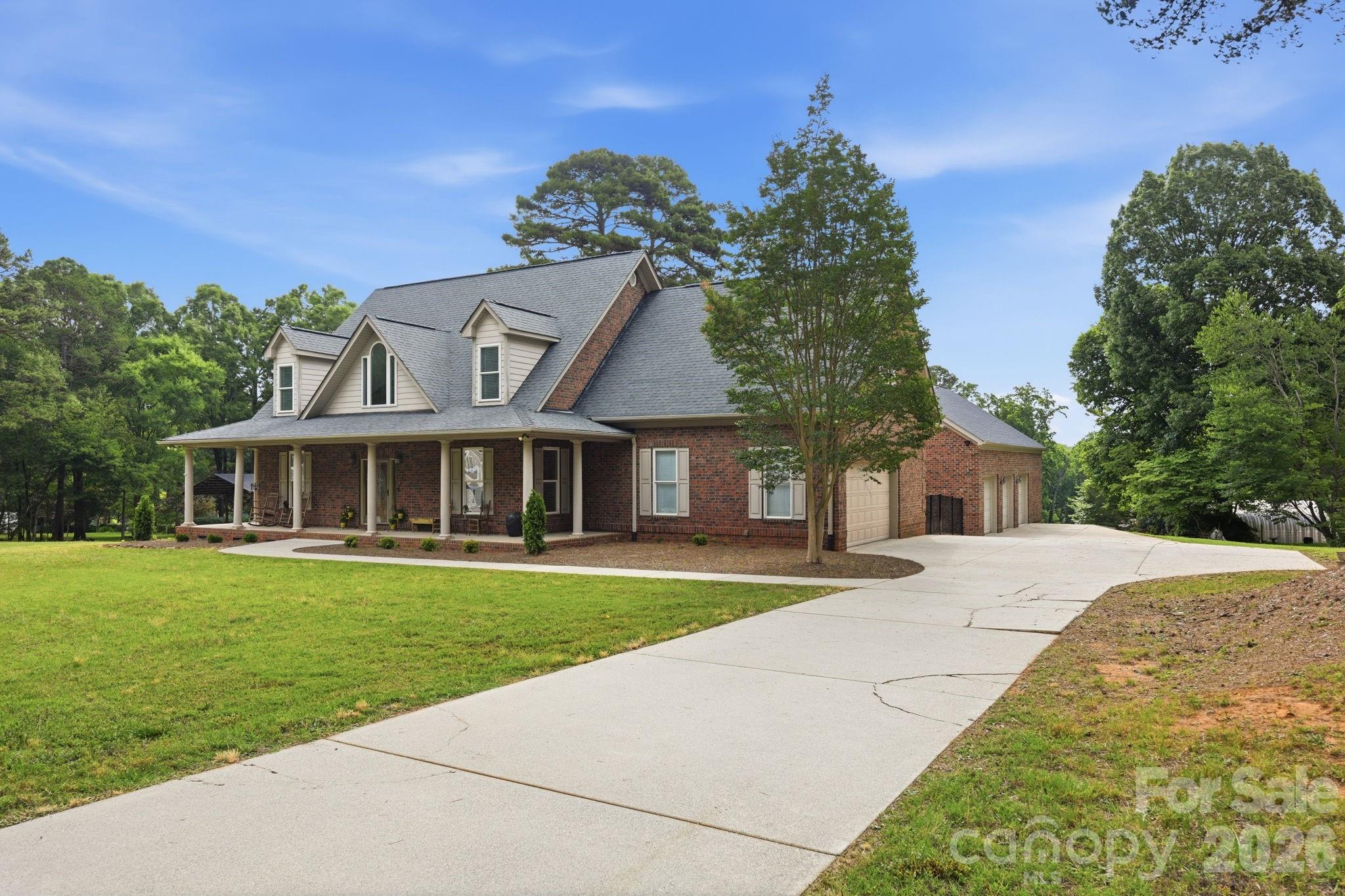 132 Monarch Ln, Mooresville, NC 28115