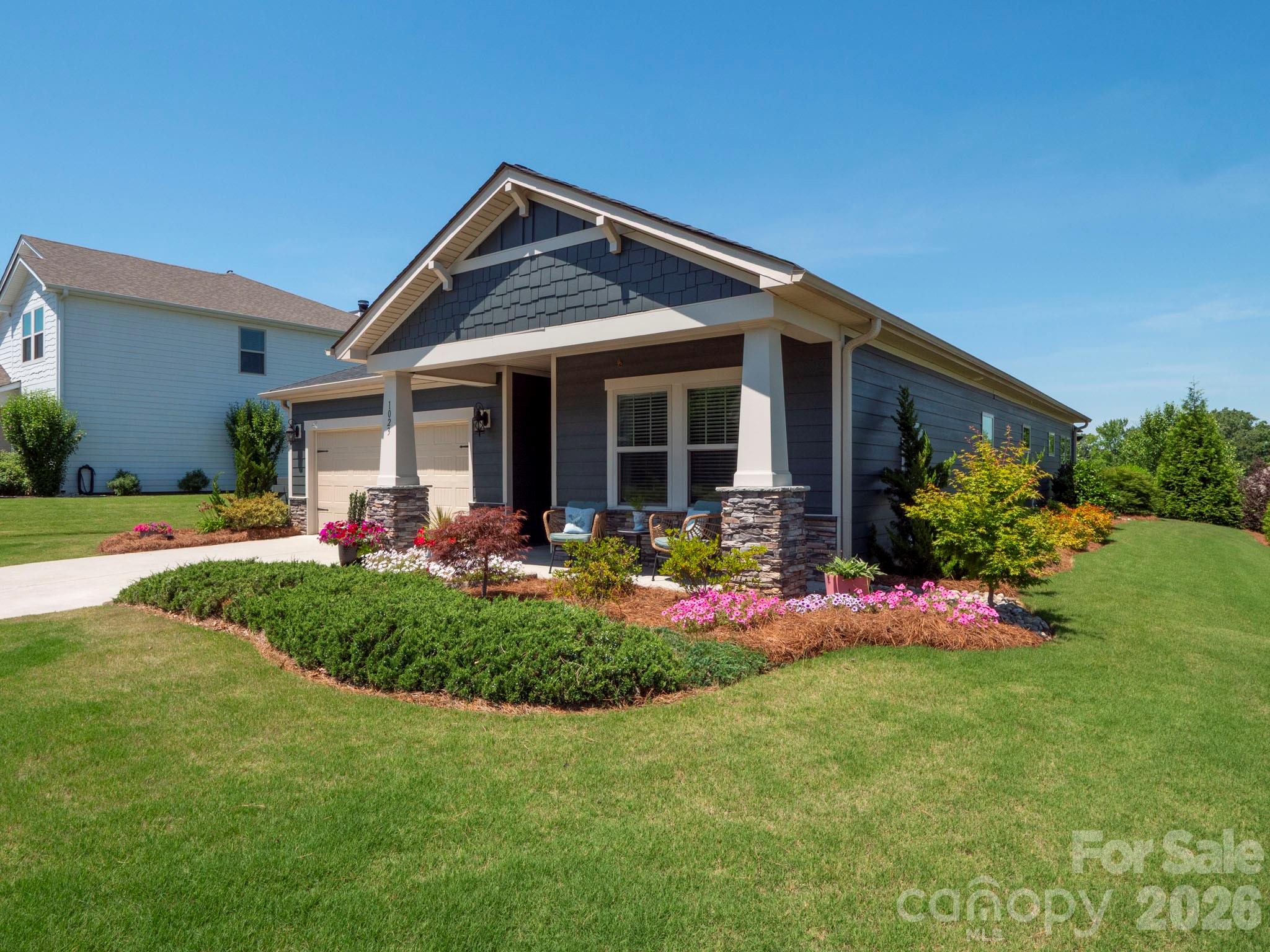 1023 Ellington Downs Way, Wesley Chapel, NC 28110