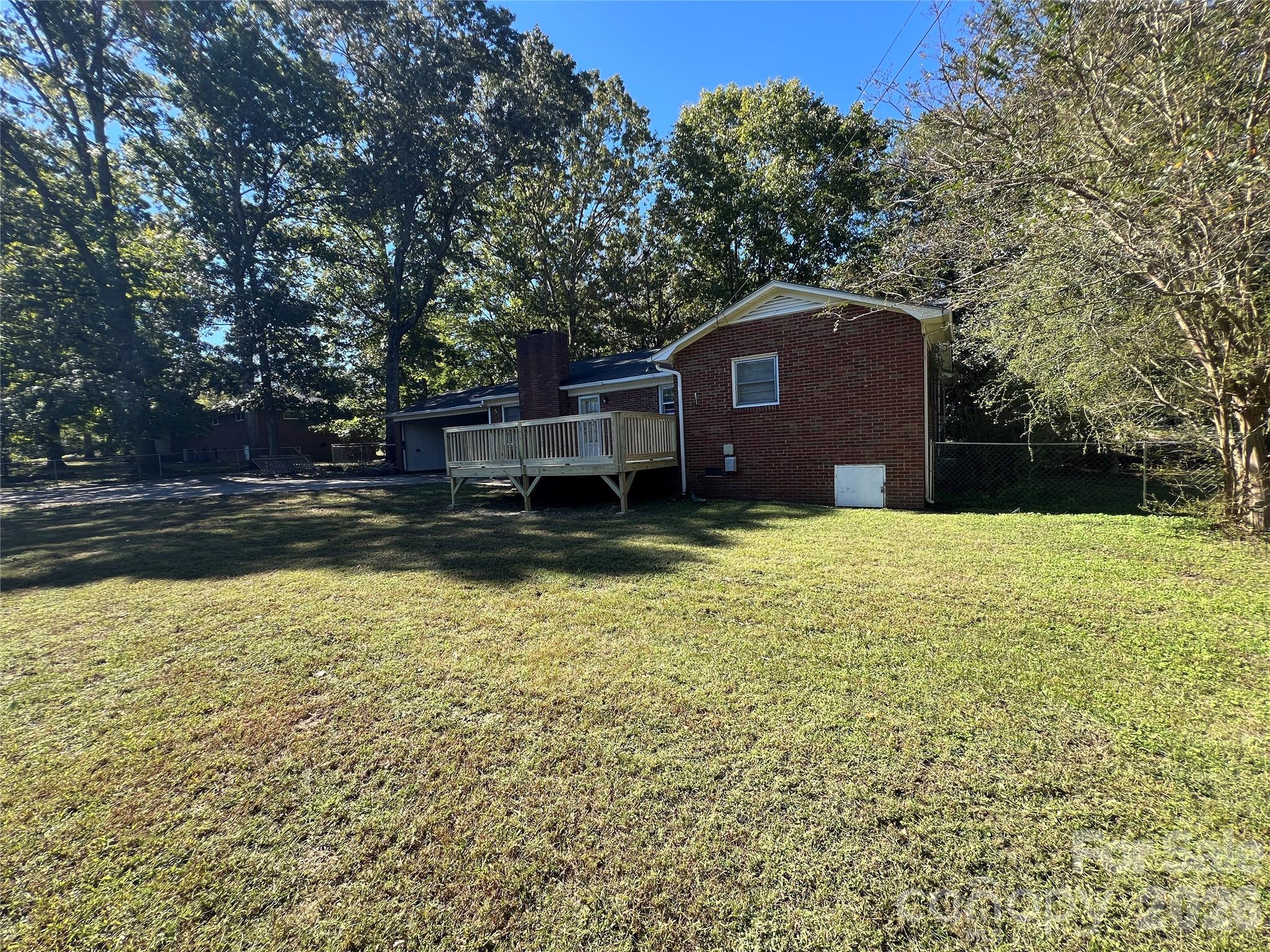 128 Woodlynn Dr, Charlotte, NC 28214