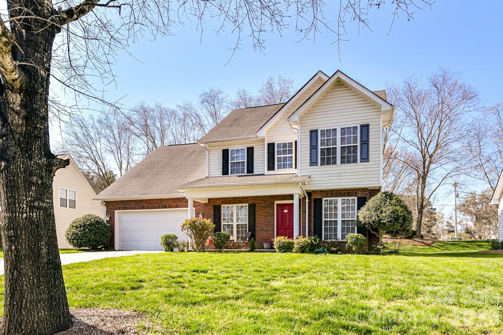 1050 Enderbury Dr, Indian Trail, NC 28079