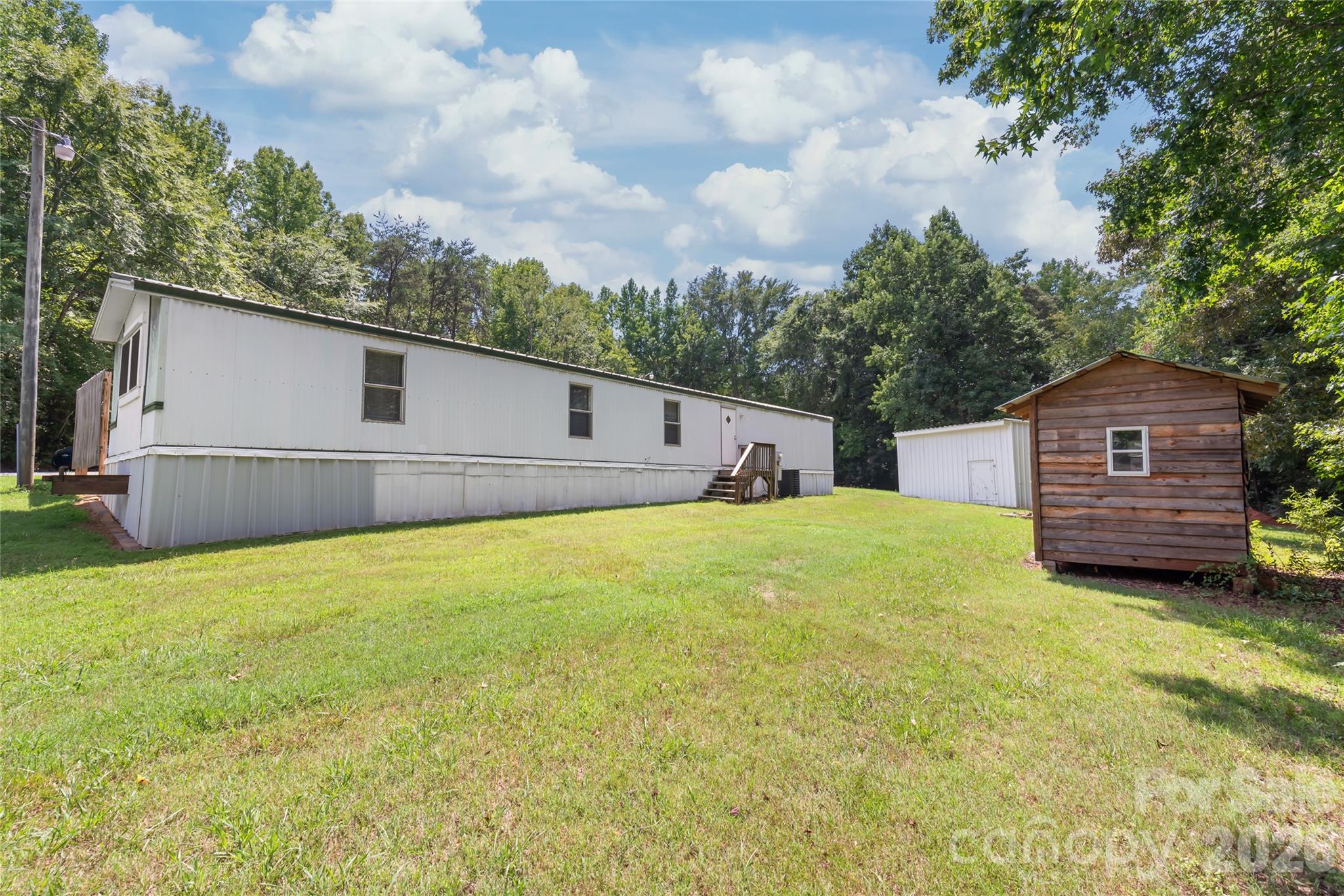 114 Jason Dr, Blacksburg, SC 29702