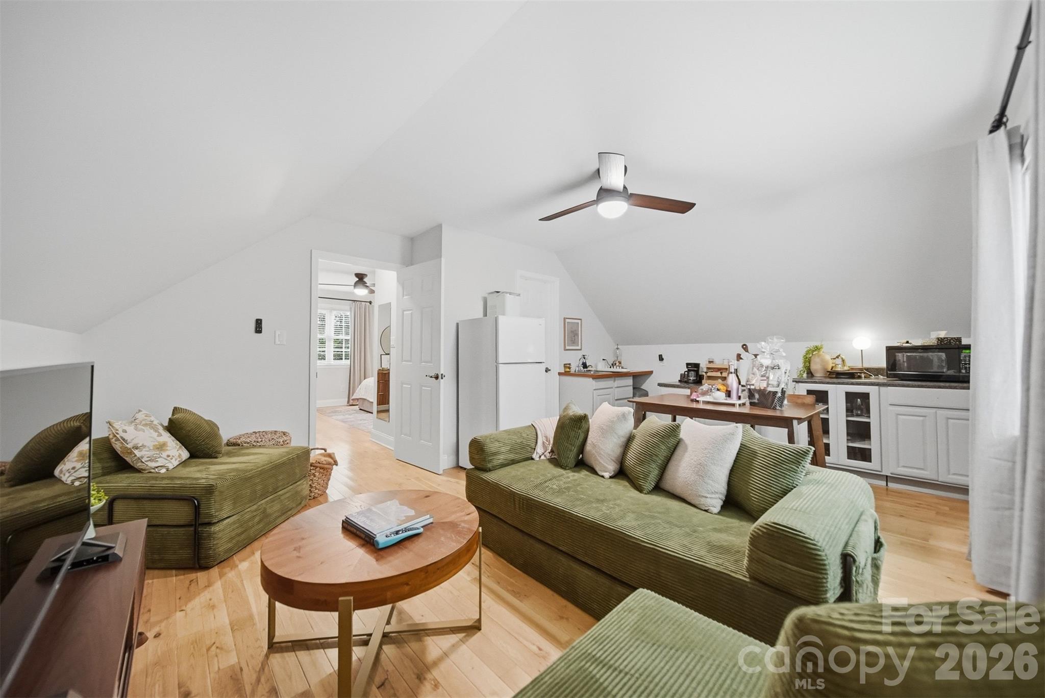 176 Charis Ln, Statesville, NC 28677