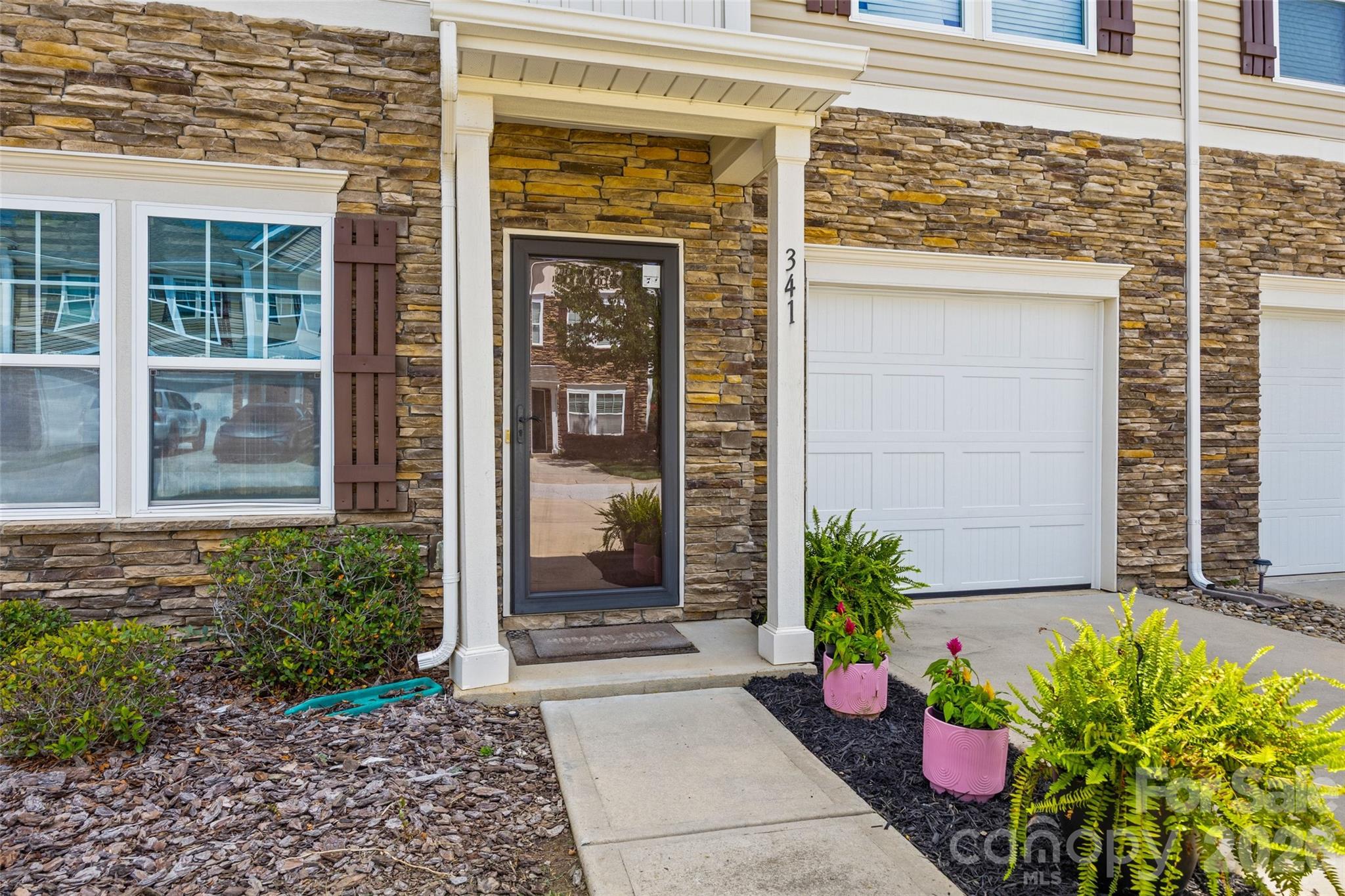 341 Battery Cir, Clover, SC 29710