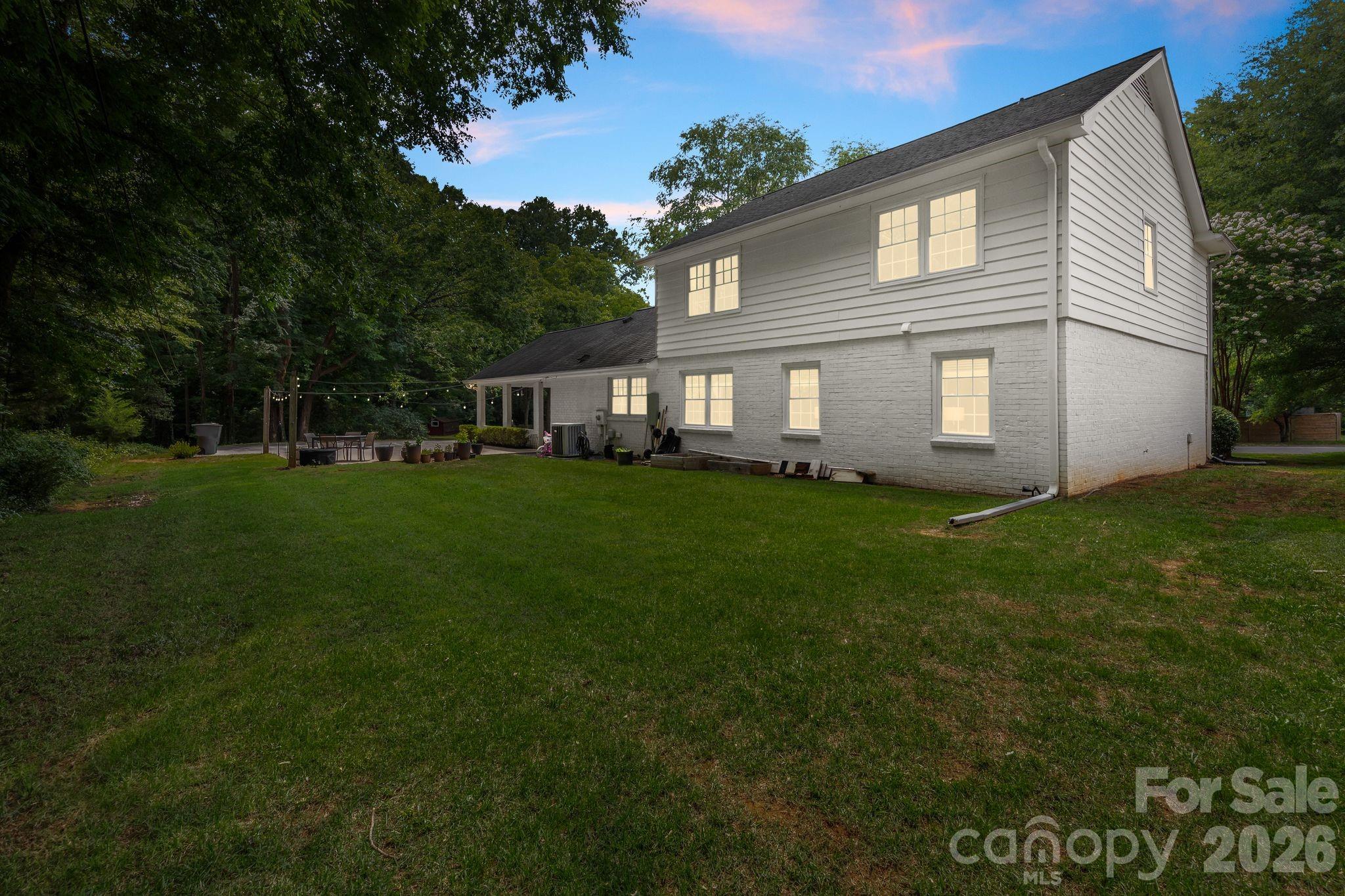 6620 Newhall Rd, Charlotte, NC 28270