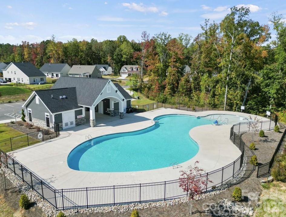 6415 Ludell Ln, Charlotte, NC 28215
