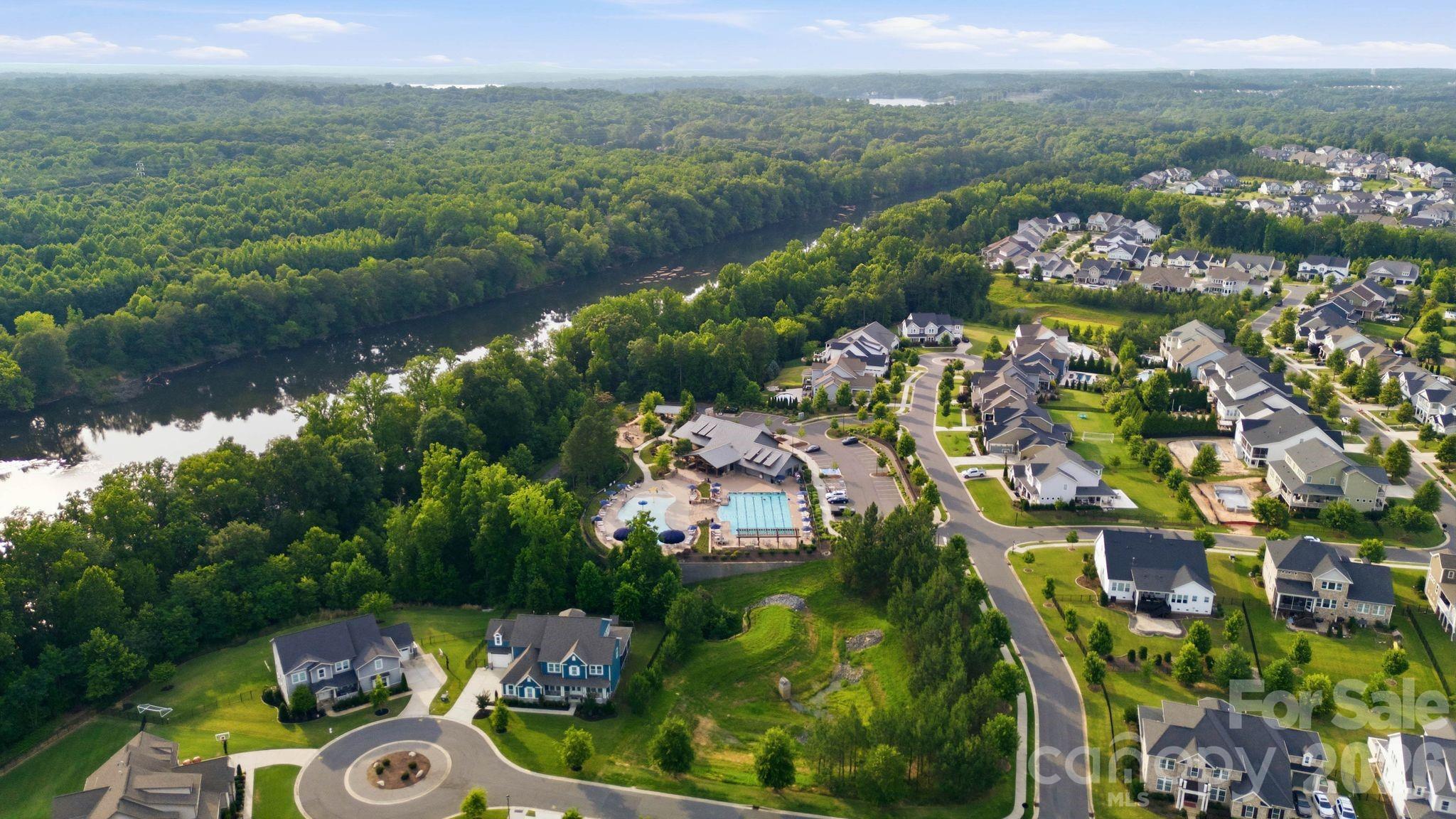 2081 Masons Bend Dr, Fort Mill, SC 29708