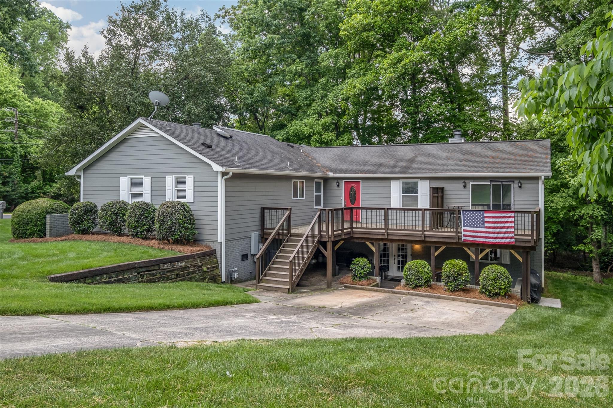 6200 Old Providence Rd, Charlotte, NC 28226