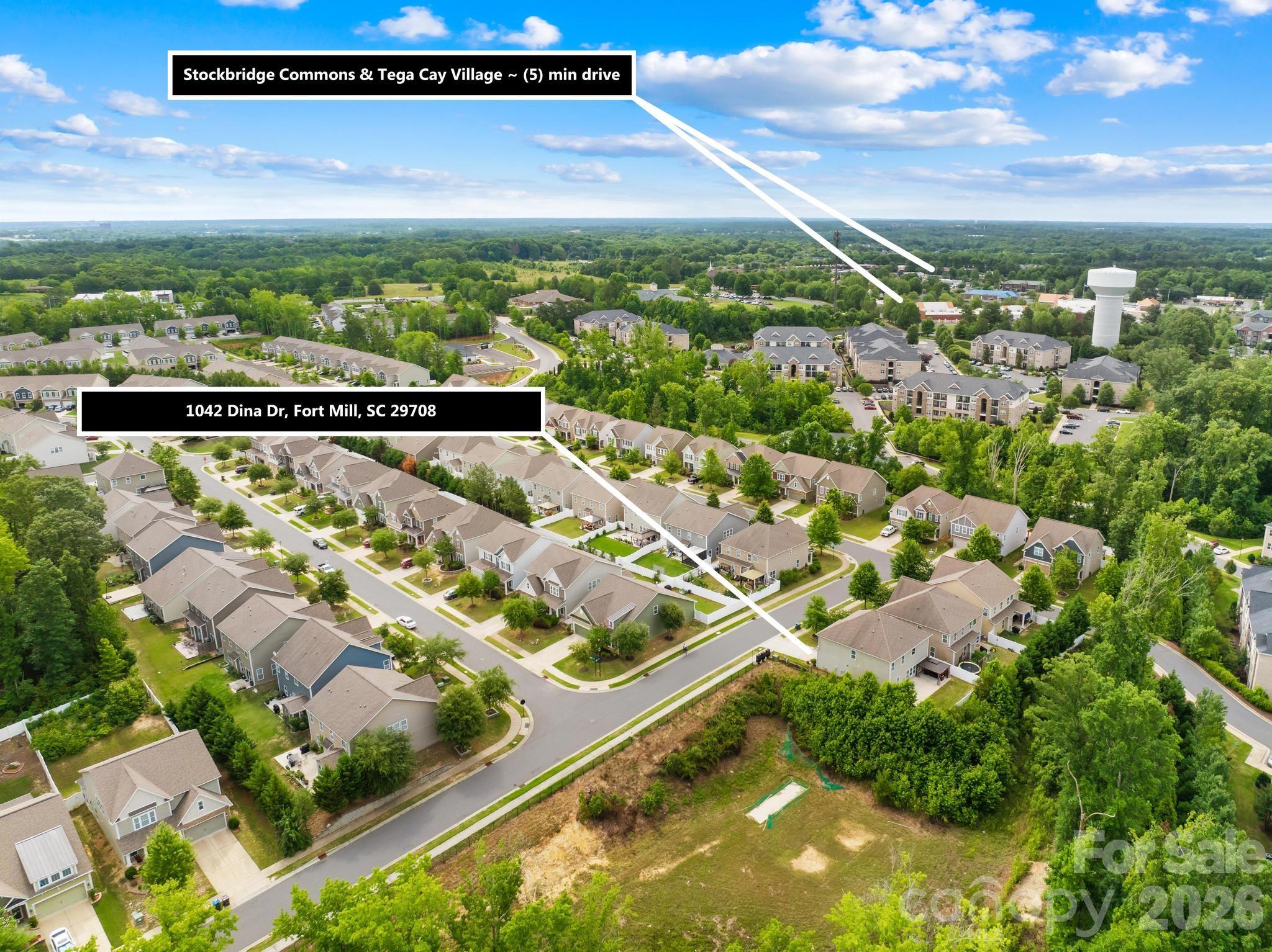 1042 Dina Dr, Fort Mill, SC 29708
