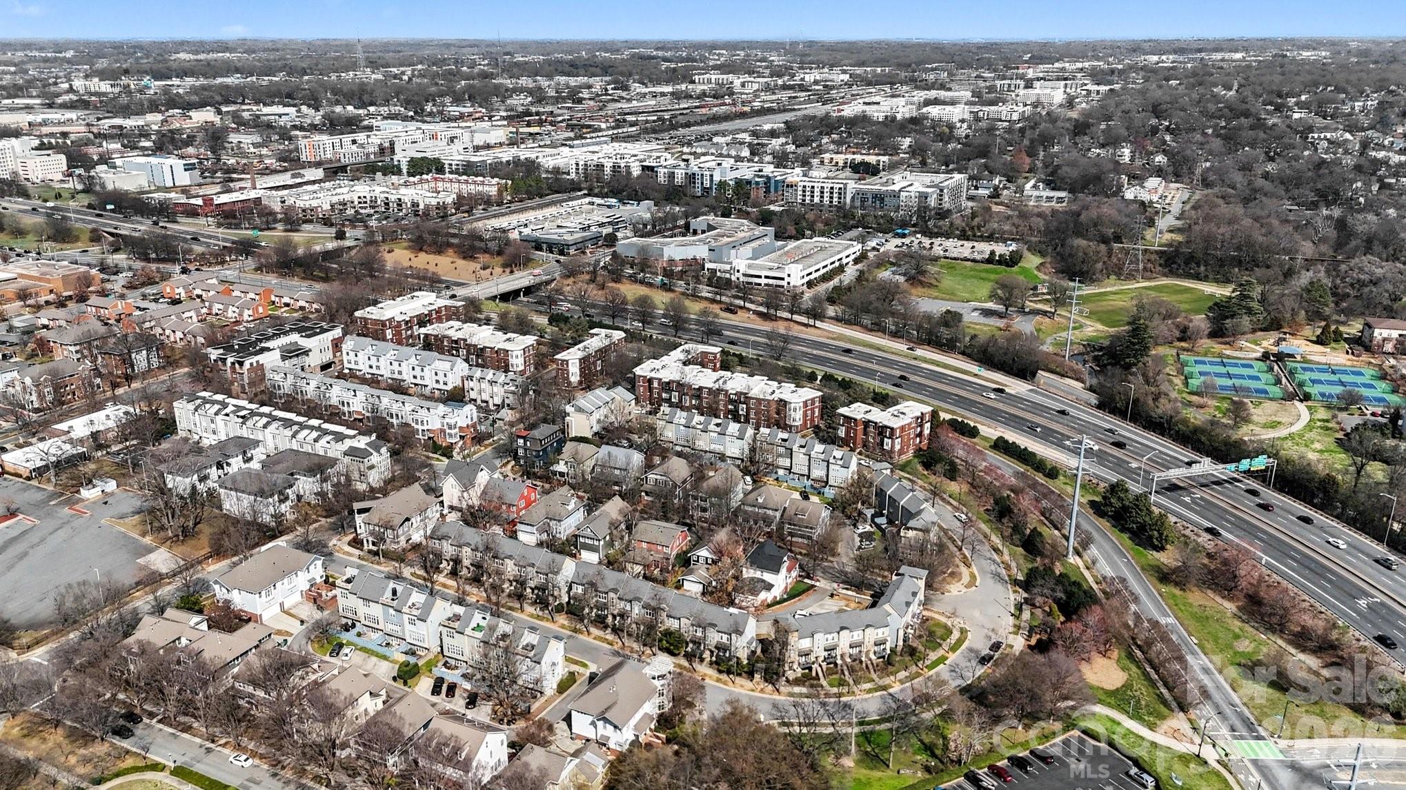 906 Garden District Dr, Charlotte, NC 28202