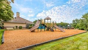 3627 Danvers St, Charlotte, NC 28213