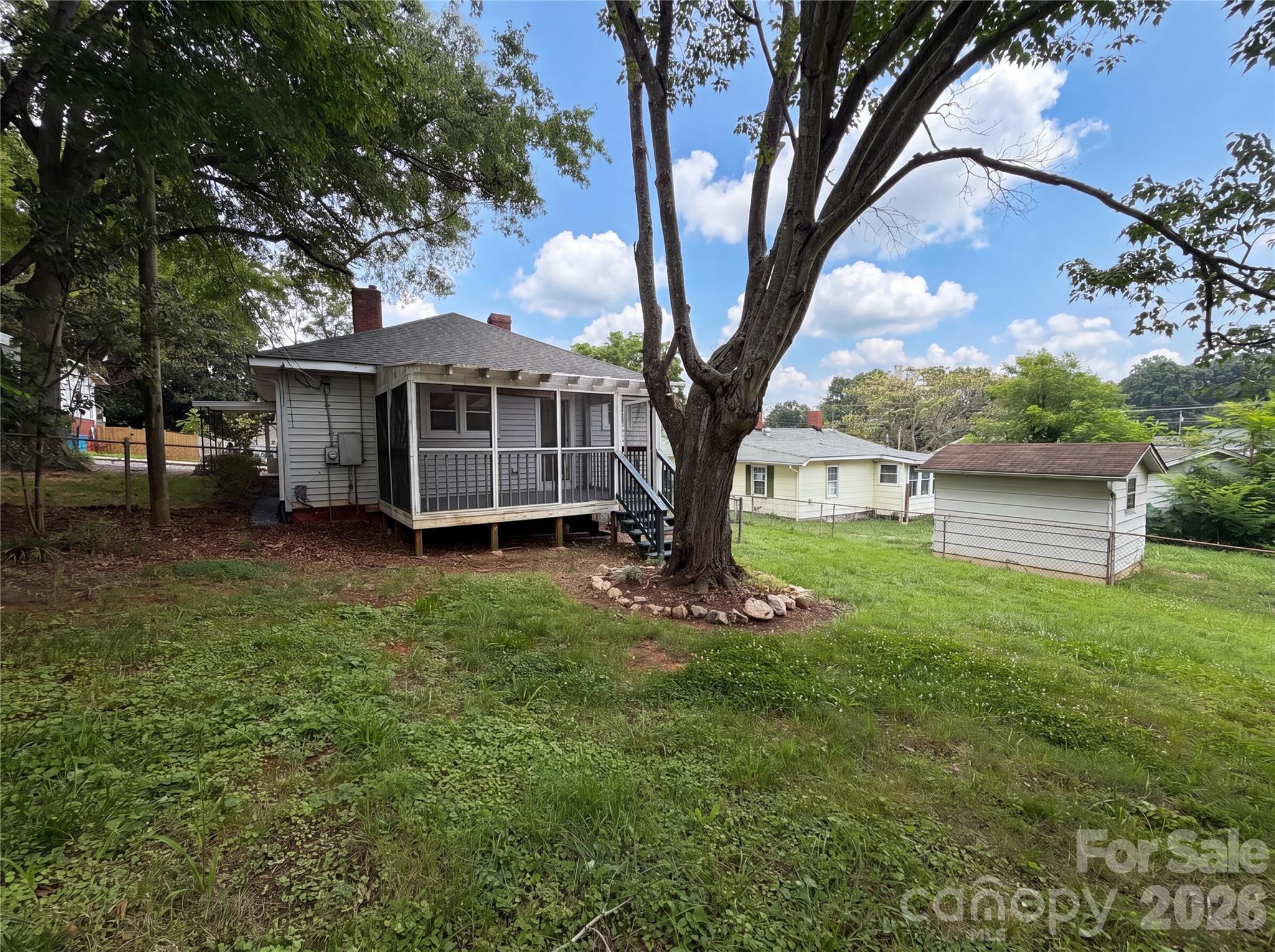 435 16th St, Cramerton, NC 28032