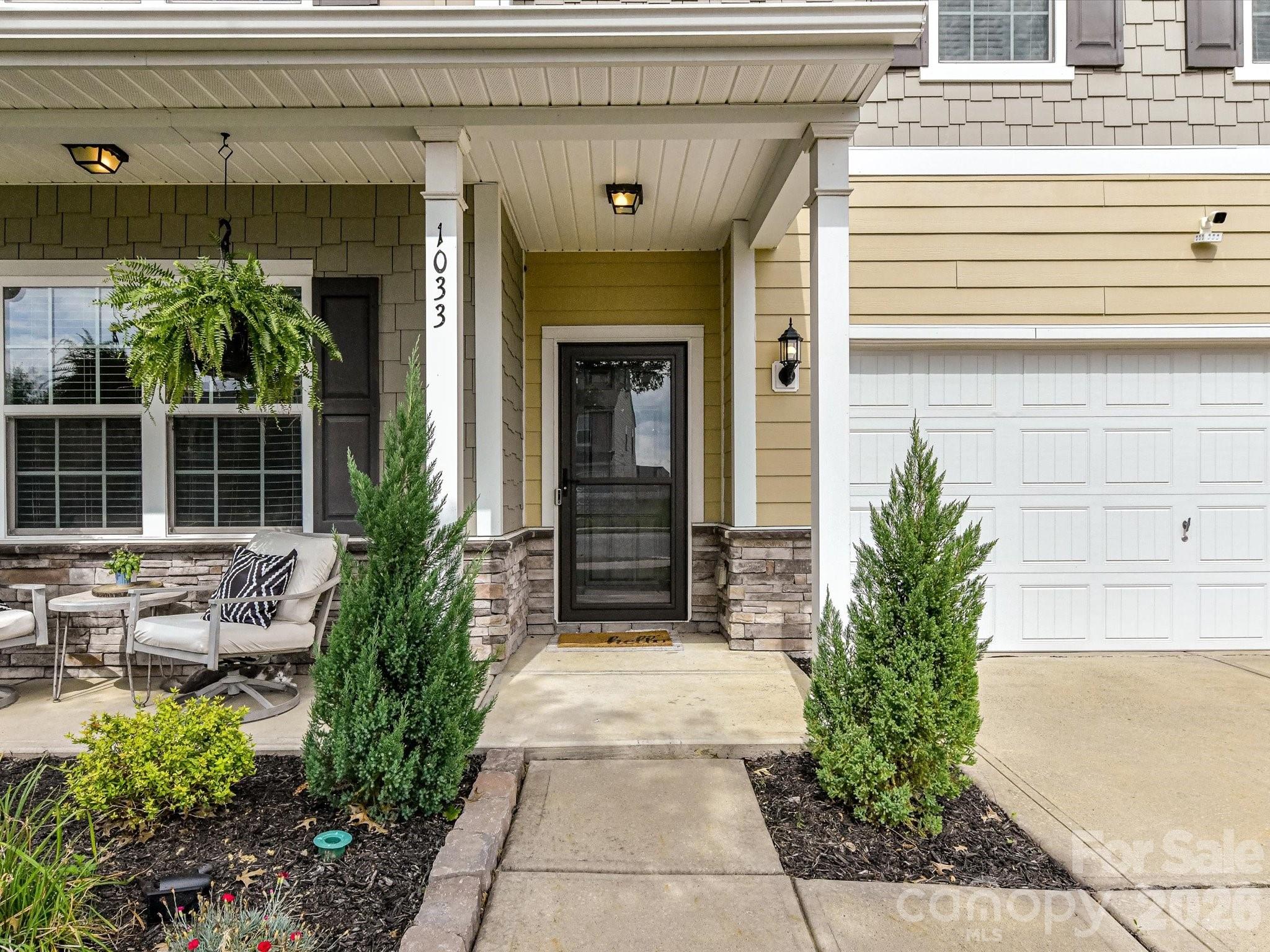 1033 Blue Stream Ln, Indian Trail, NC 28079