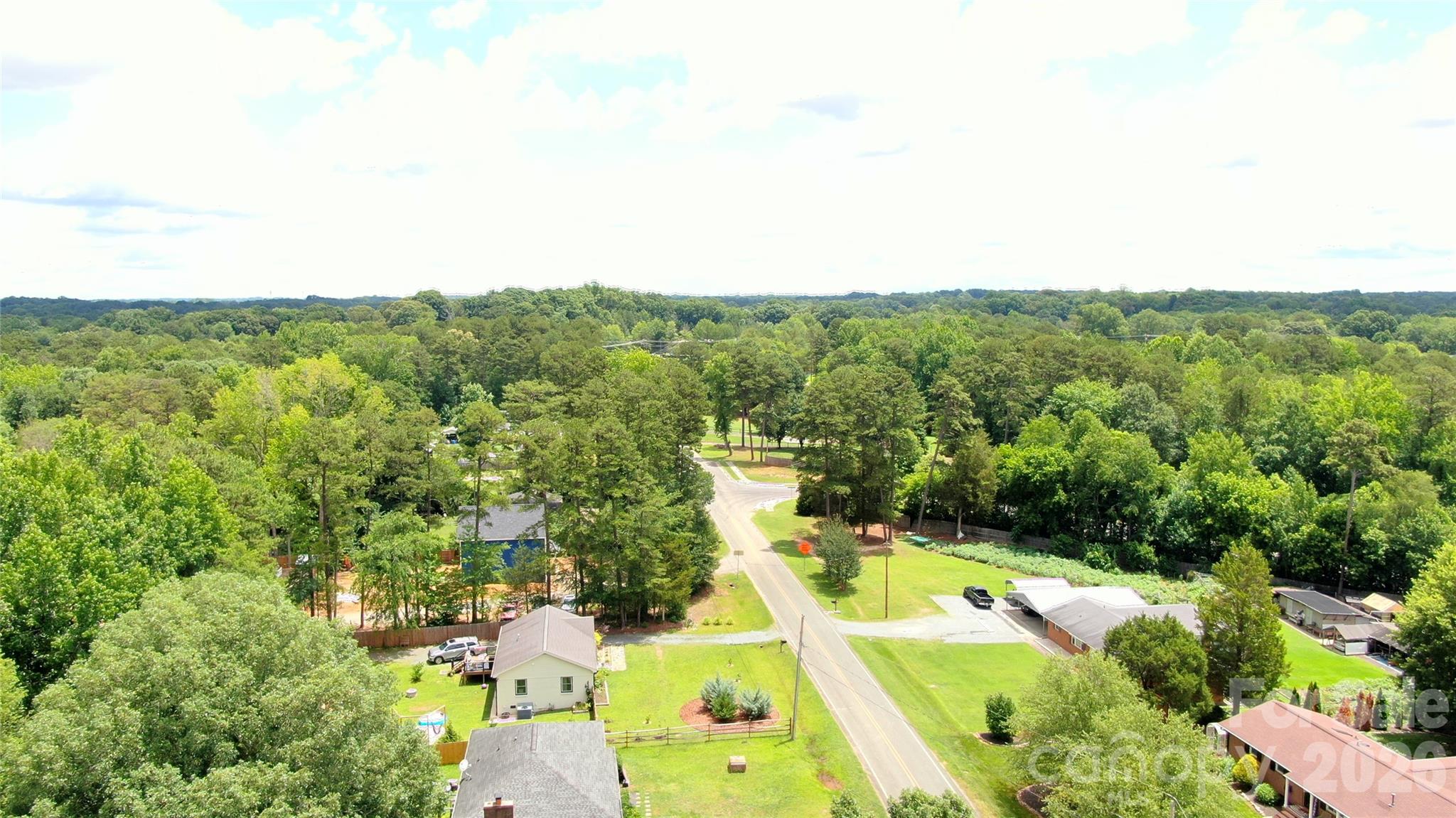 6522 Simpson Rd, Charlotte, NC 28216