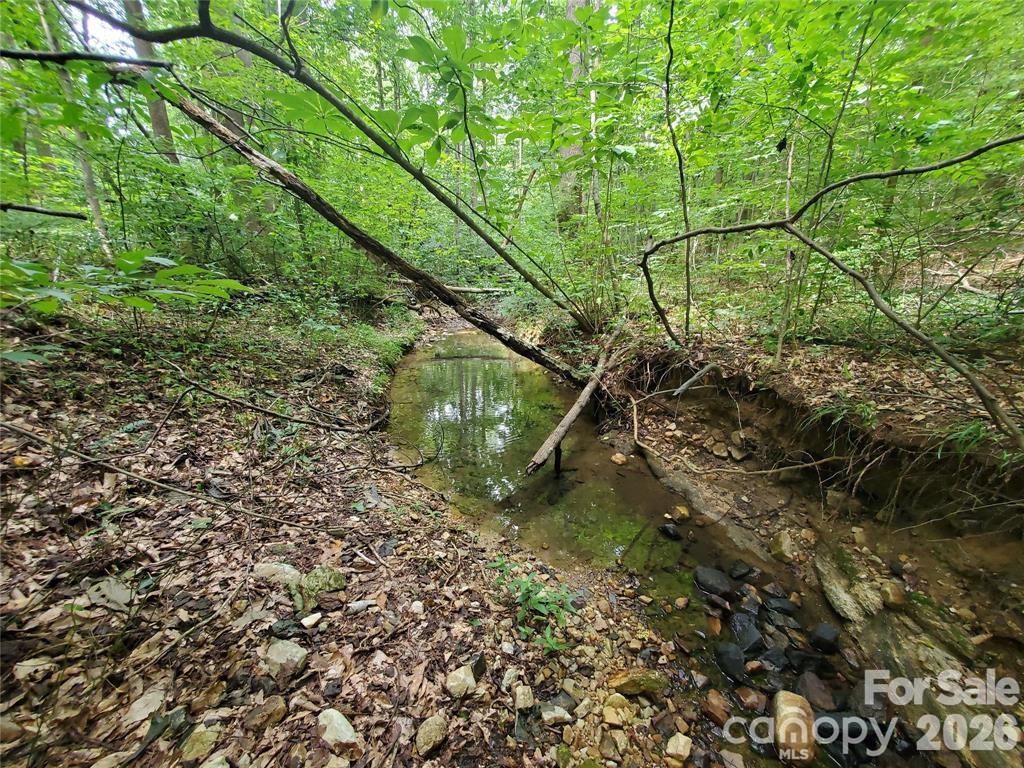 605 Shiloh Rd, Statesville, NC 28677