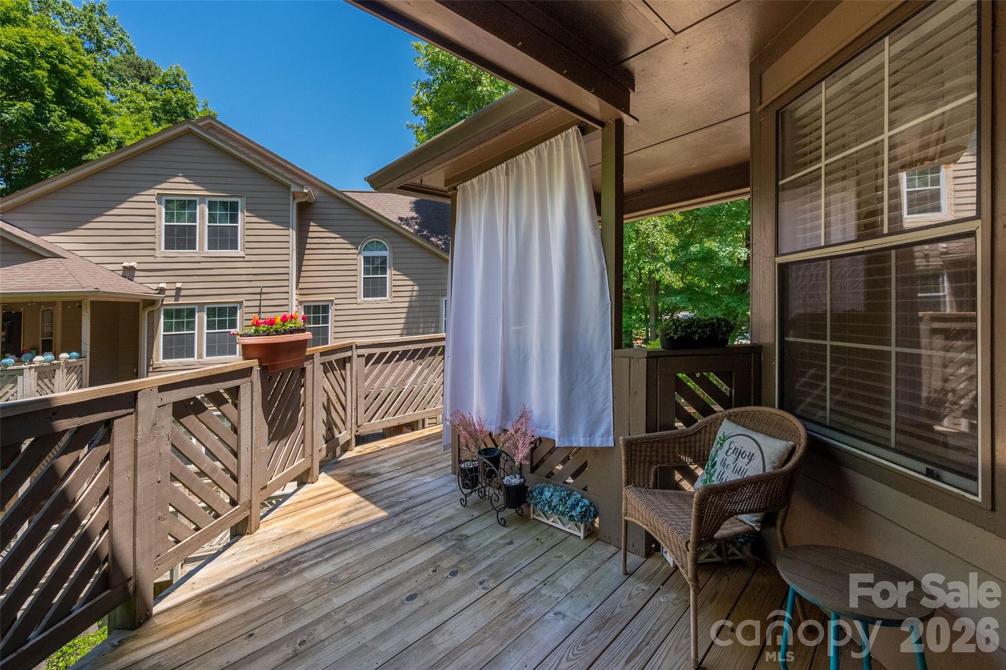 6150 Gray Gate Ln #J, Charlotte, NC 28210