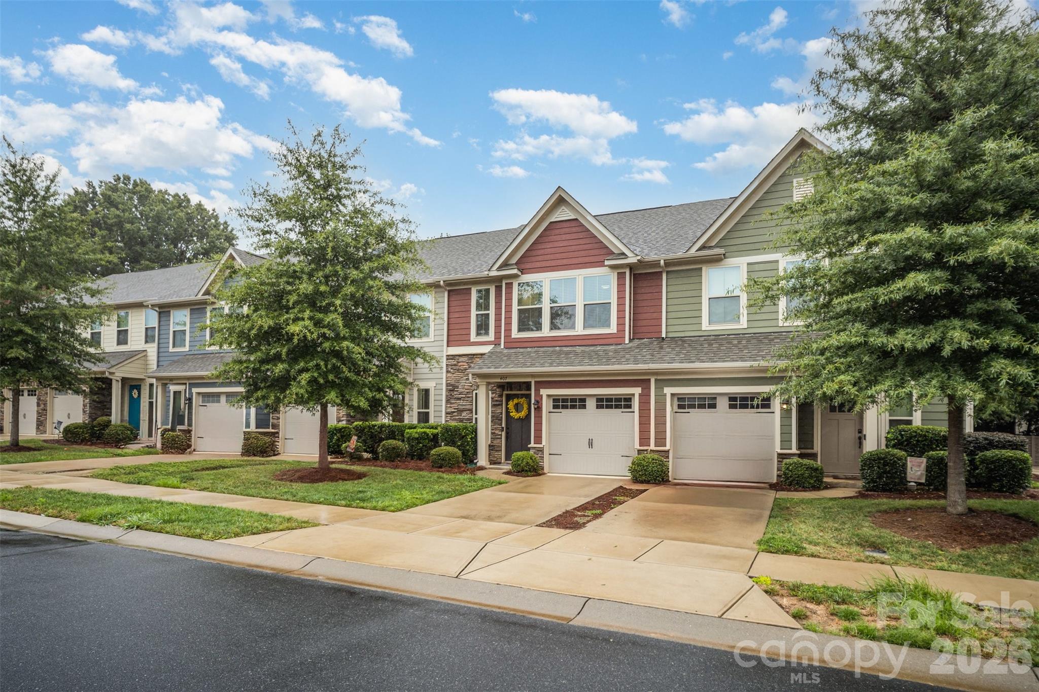 407 Park Meadows Dr, Matthews, NC 28104