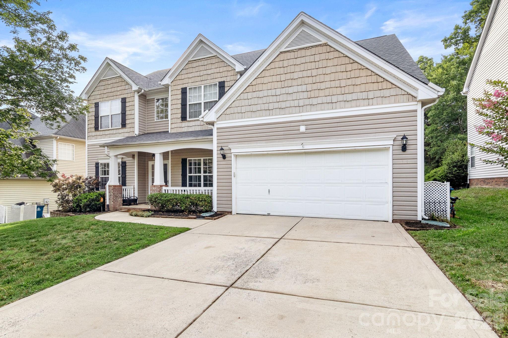 8357 Bampton Dr, Concord, NC 28027