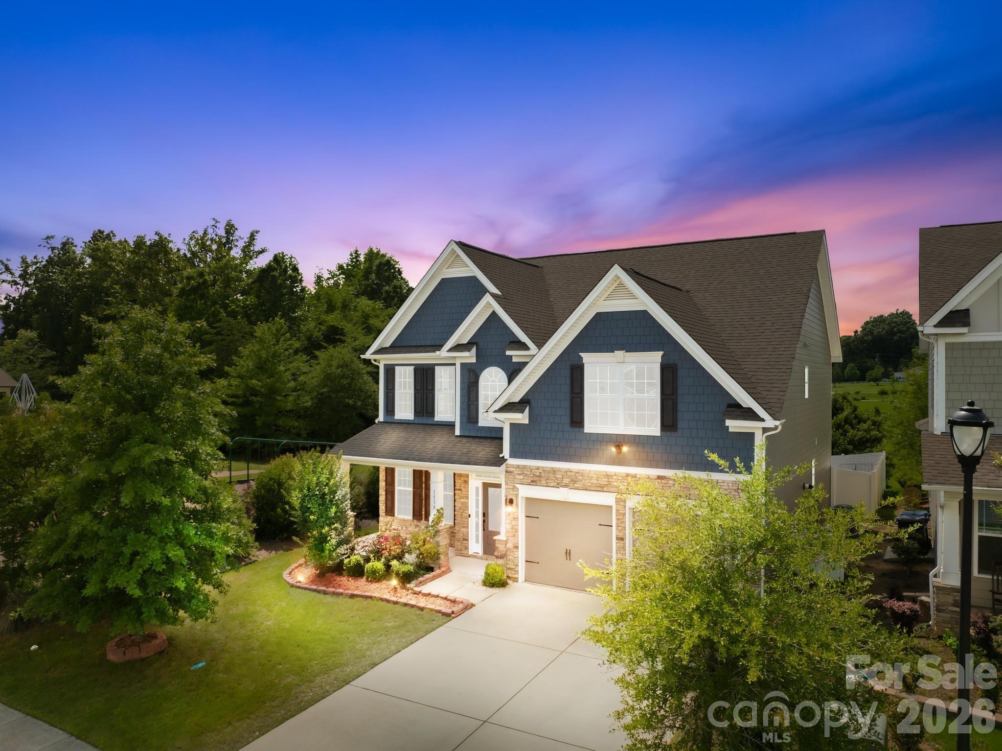 1518 Fieldwood Dr, Fort Mill, SC 29708