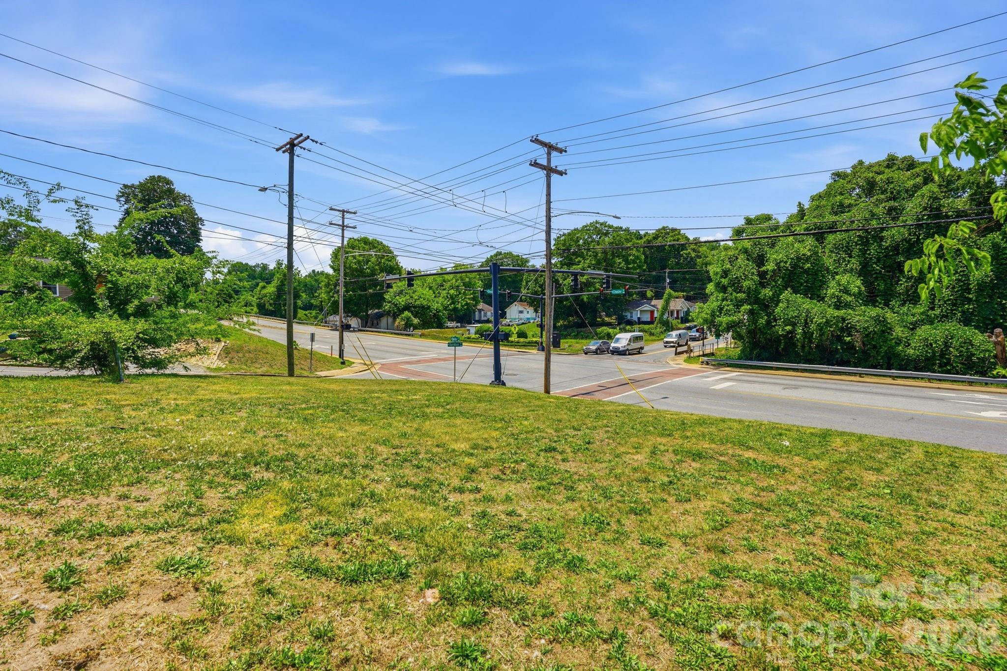 412 W Davidson Ave, Gastonia, NC 28052