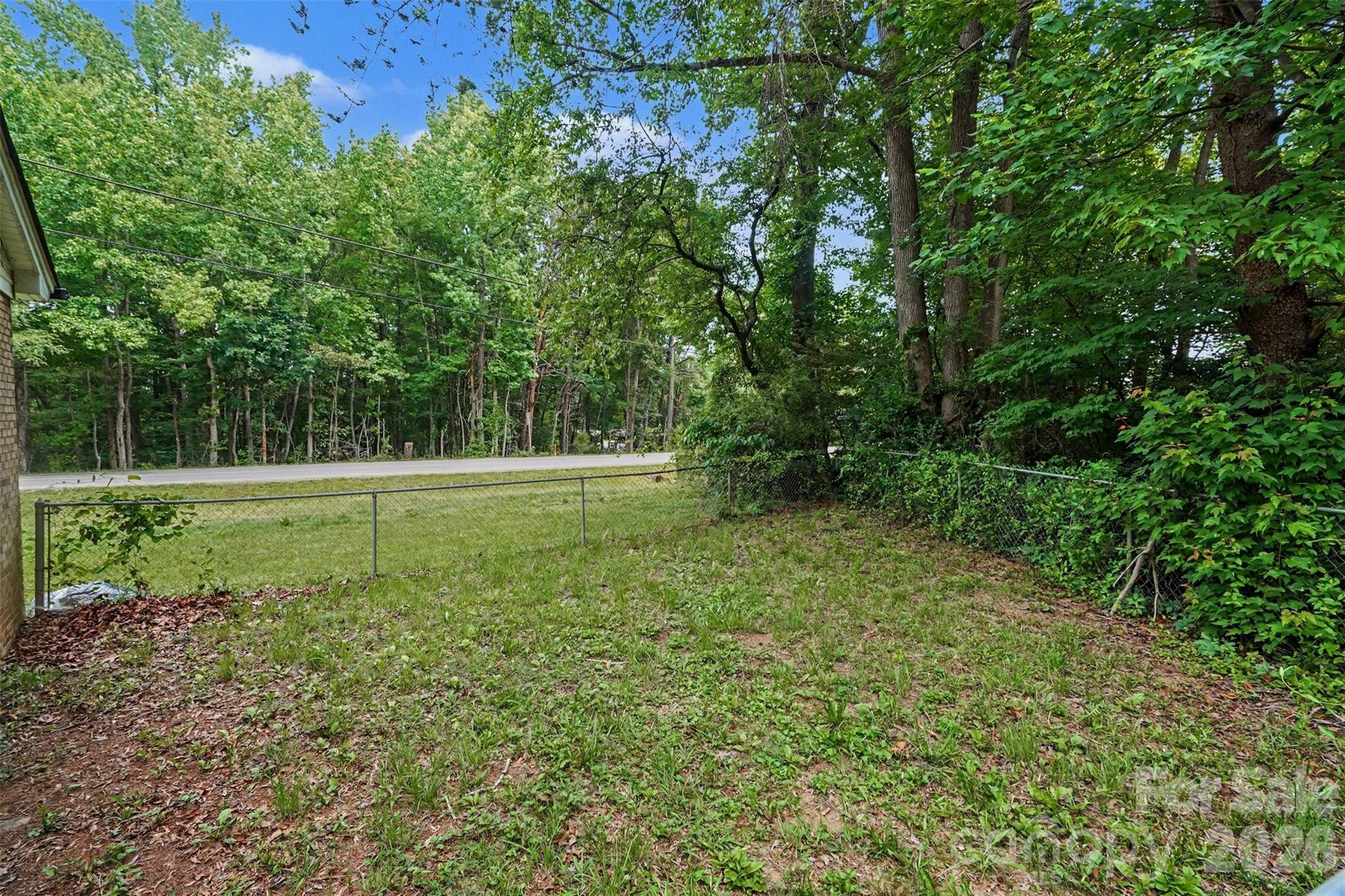 213 Bethany Rd, Gastonia, NC 28052