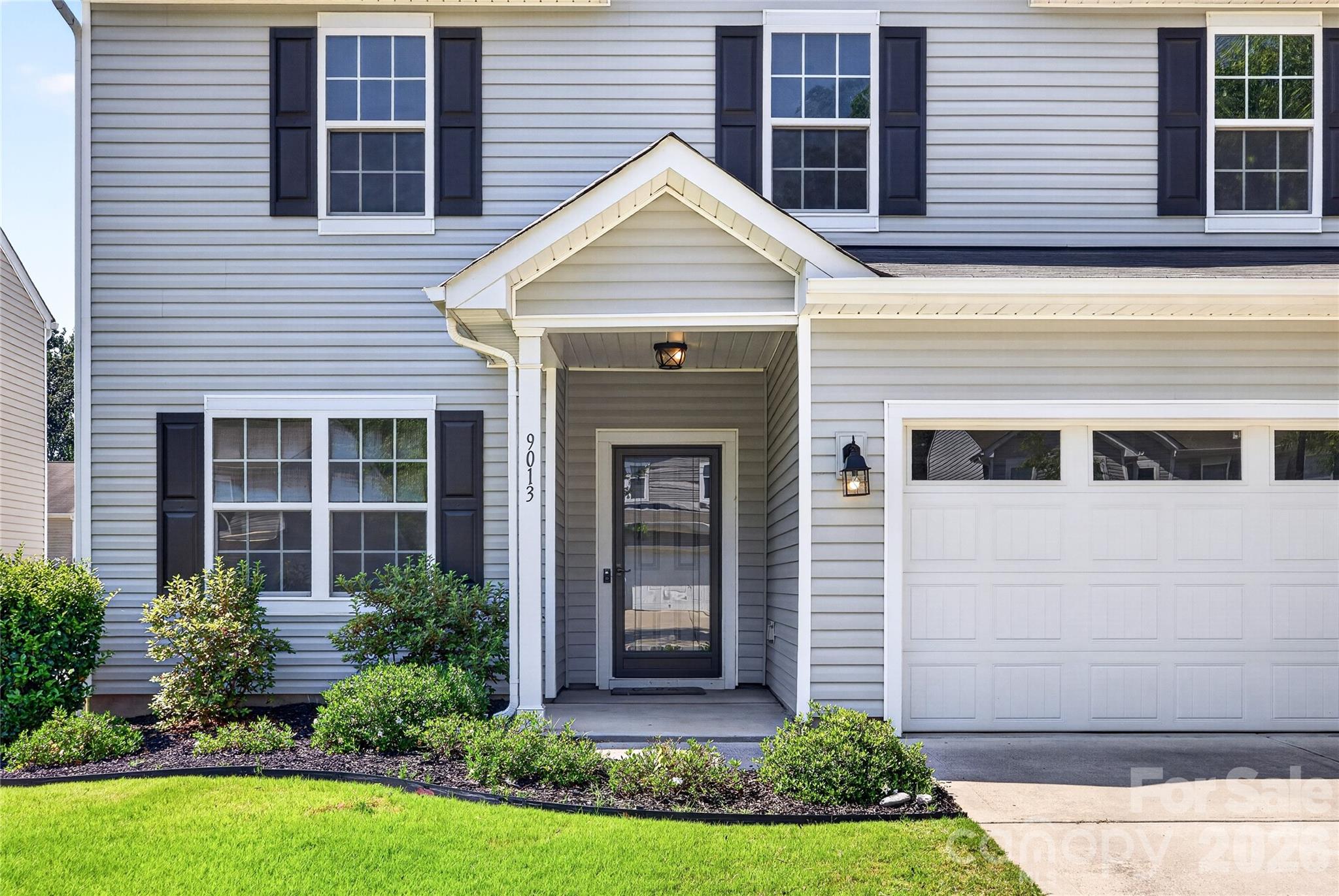 9013 Magnolia Lily Ave, Charlotte, NC 28227