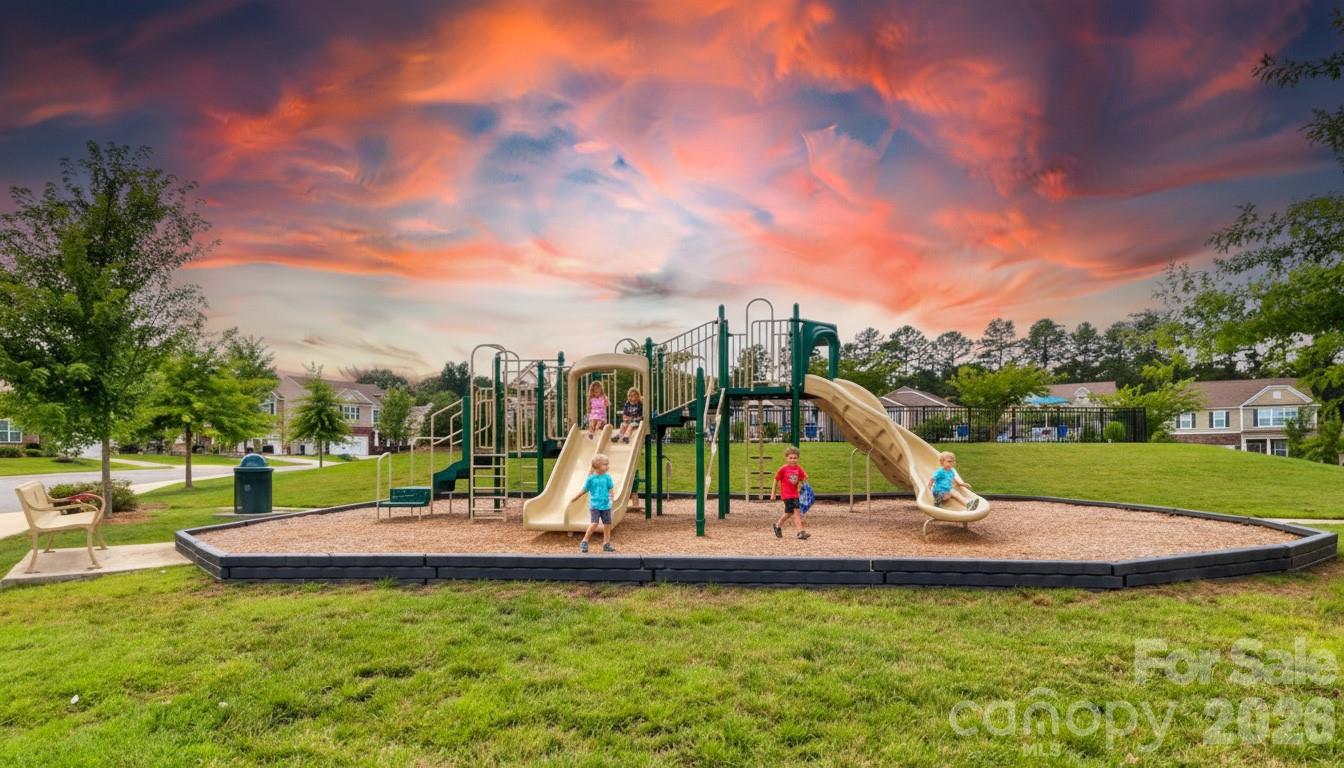 157 Kingsway Dr, Mooresville, NC 28115