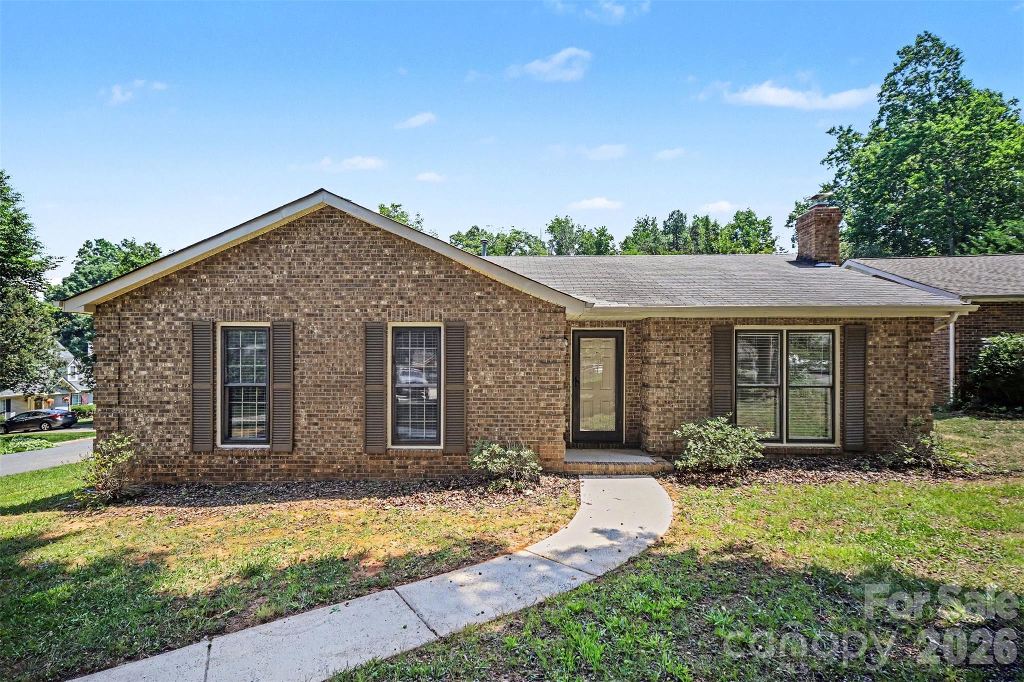 9720 Stillwater Ln, Mint Hill, NC 28227