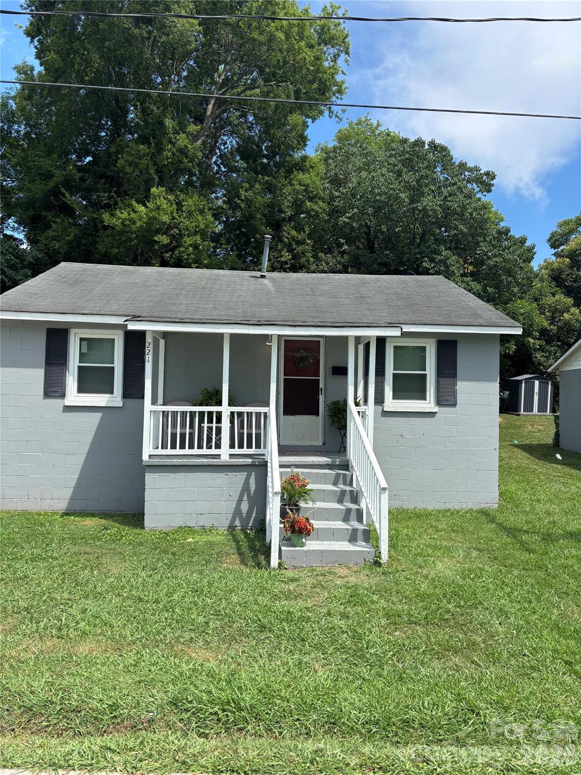 209 Rickenbacker St, Lancaster, SC 29720