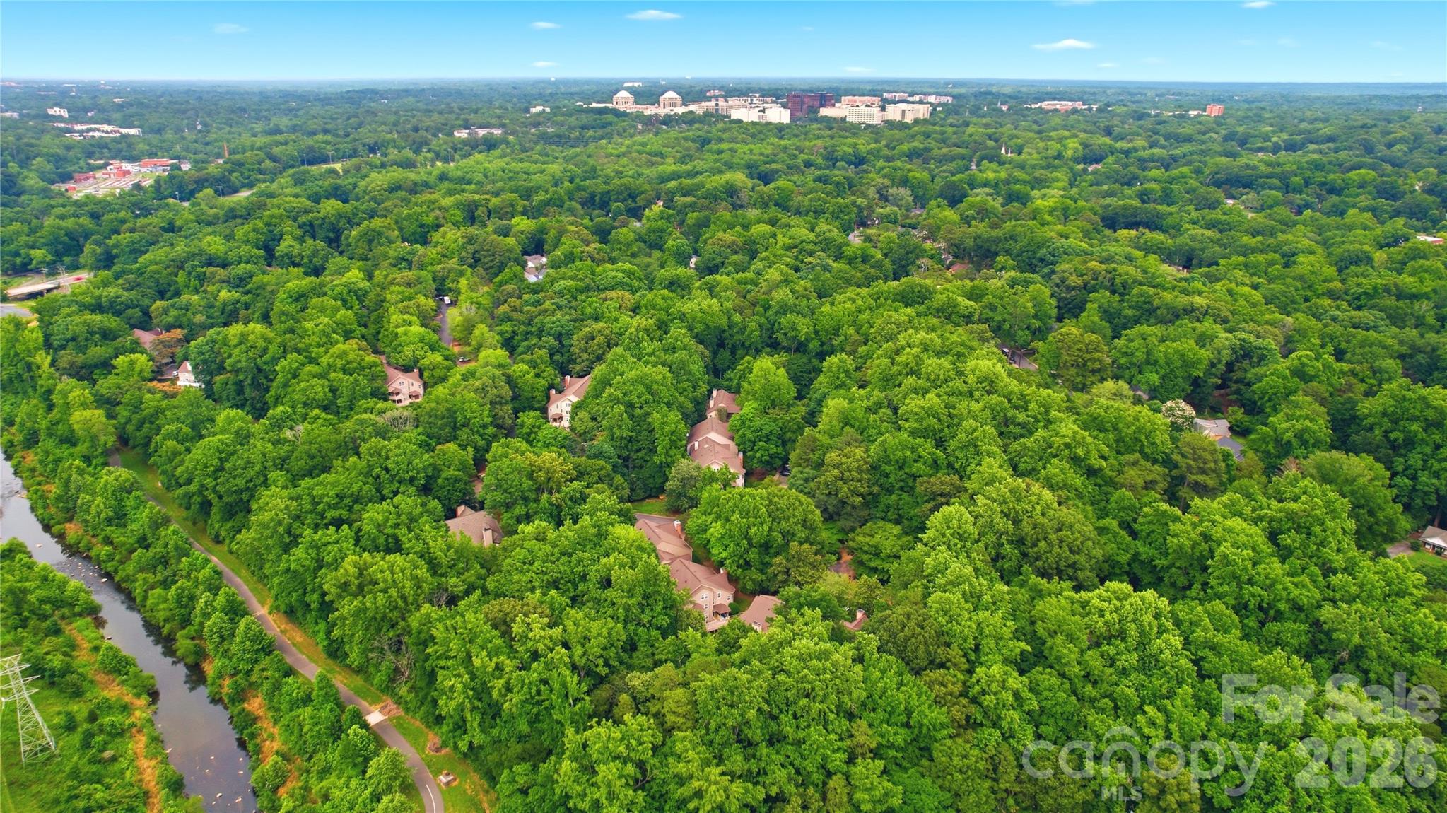 6150 Gray Gate Ln #i, Charlotte, NC 28210