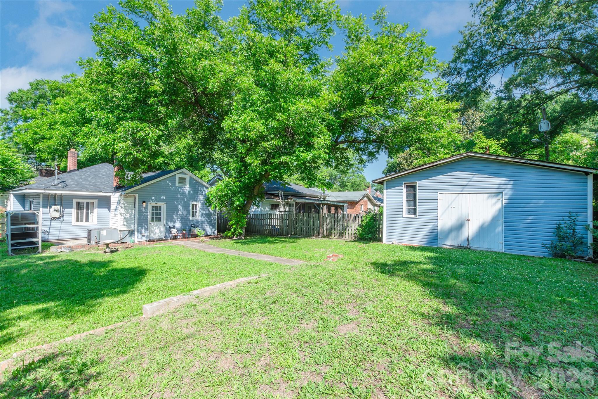 129 Brawley St, Chester, SC 29706