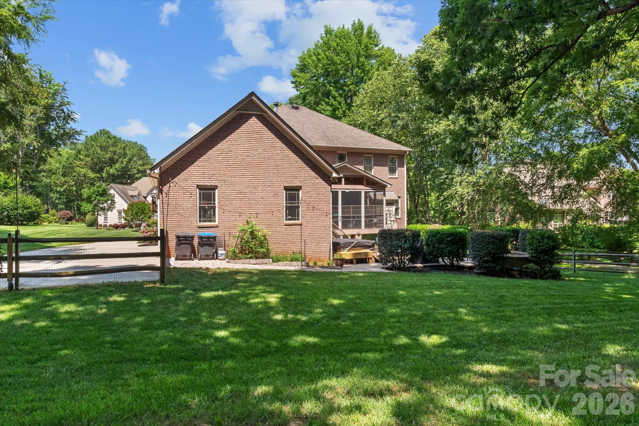 6324 Pumpernickel Ln, Wesley Chapel, NC 28110
