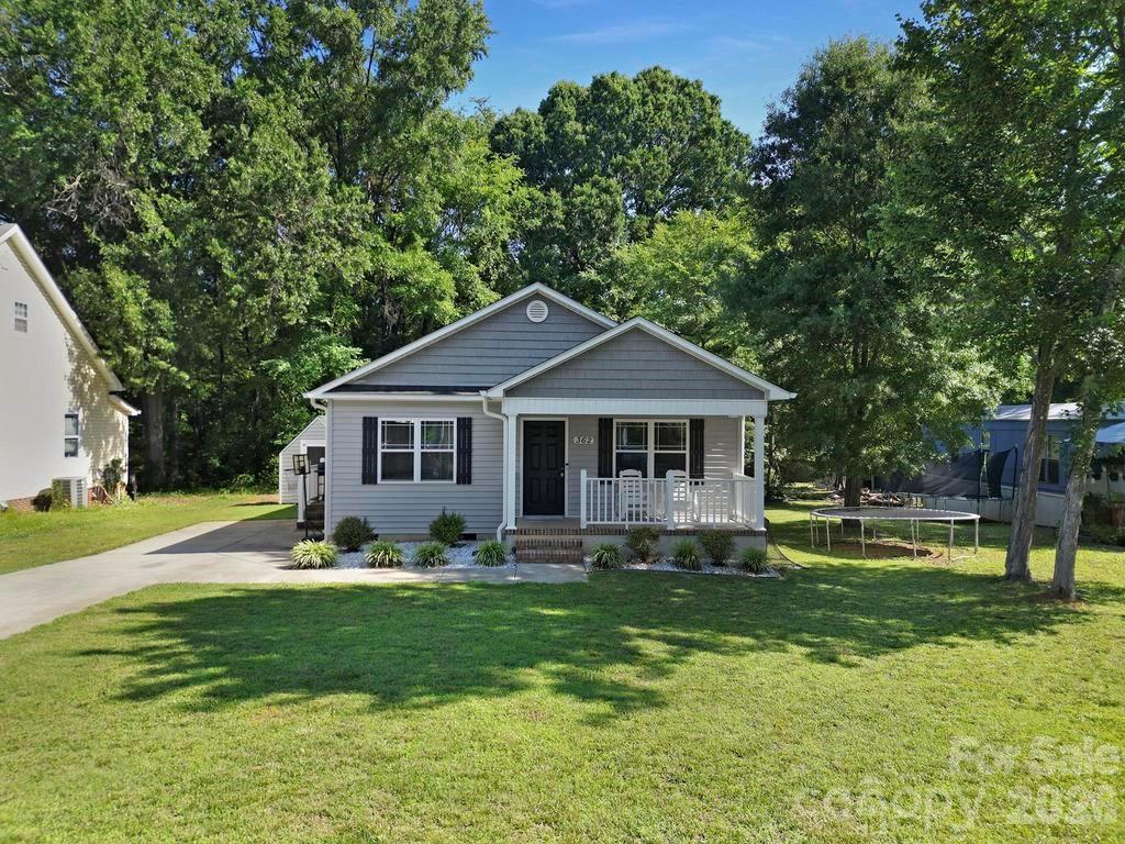 362 Sharpe St, Mooresville, NC 28115