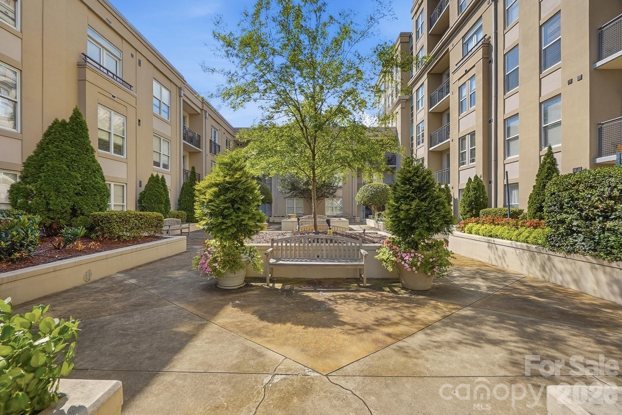 1315 East Blvd #411, Charlotte, NC 28203