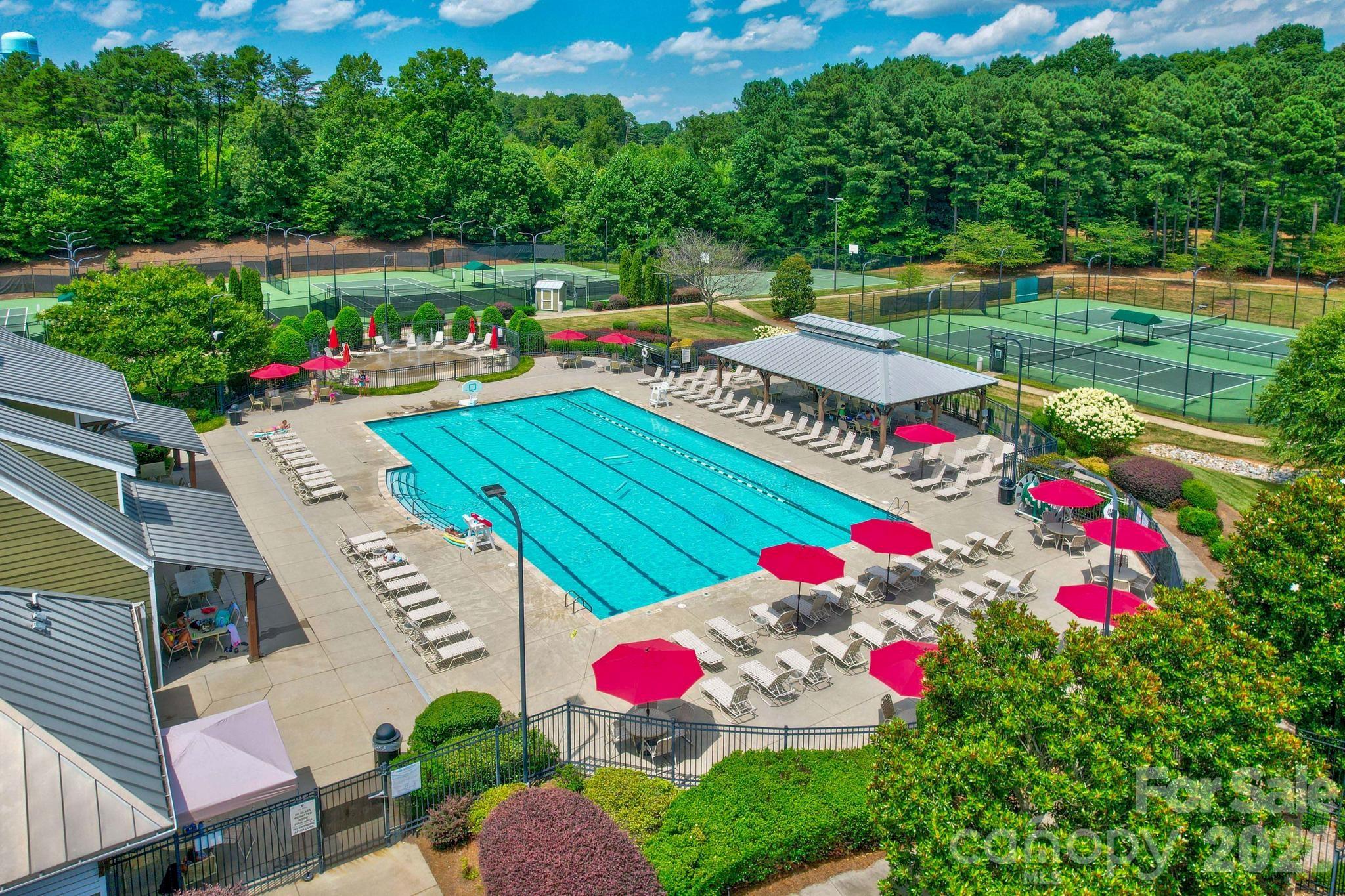 164 Bayberry Creek Cir, Mooresville, NC 28117