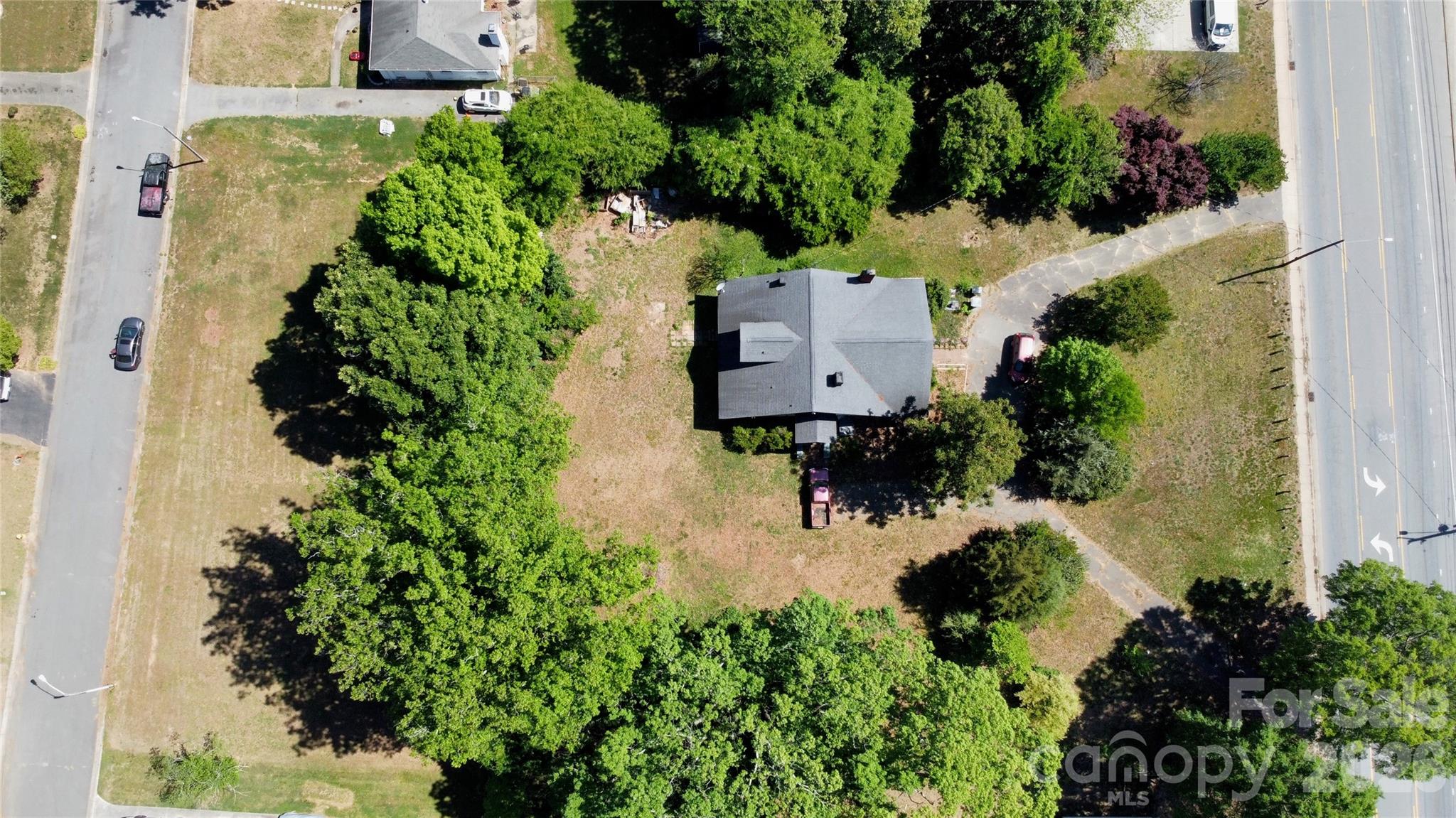 6629 The Pz, Charlotte, NC 28215