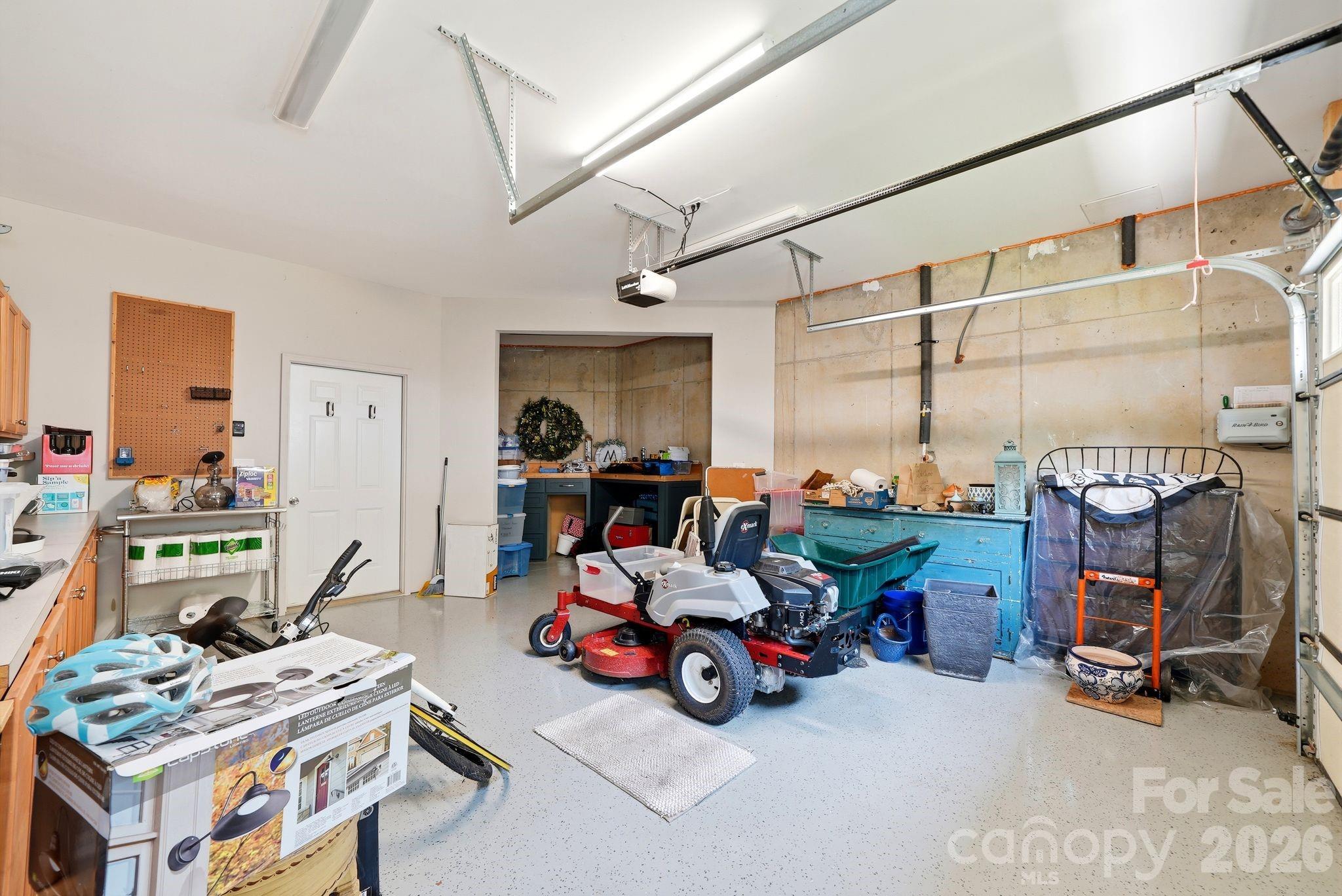 4293 Harbor Ln, Sherrills Ford, NC 28673
