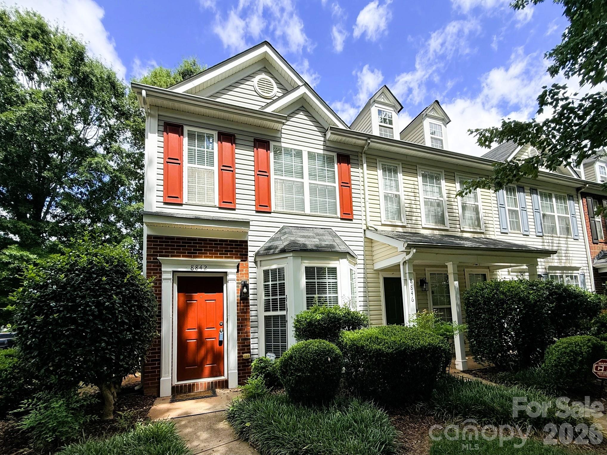 8842 Gerren Ct, Charlotte, NC 28217