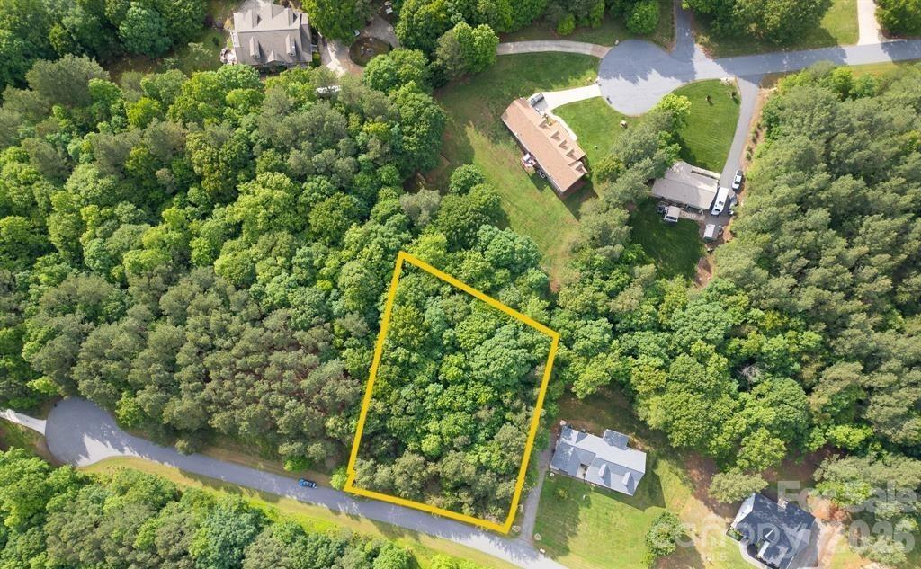 136 Oak Point Ln #36, Stony Point, NC 28678