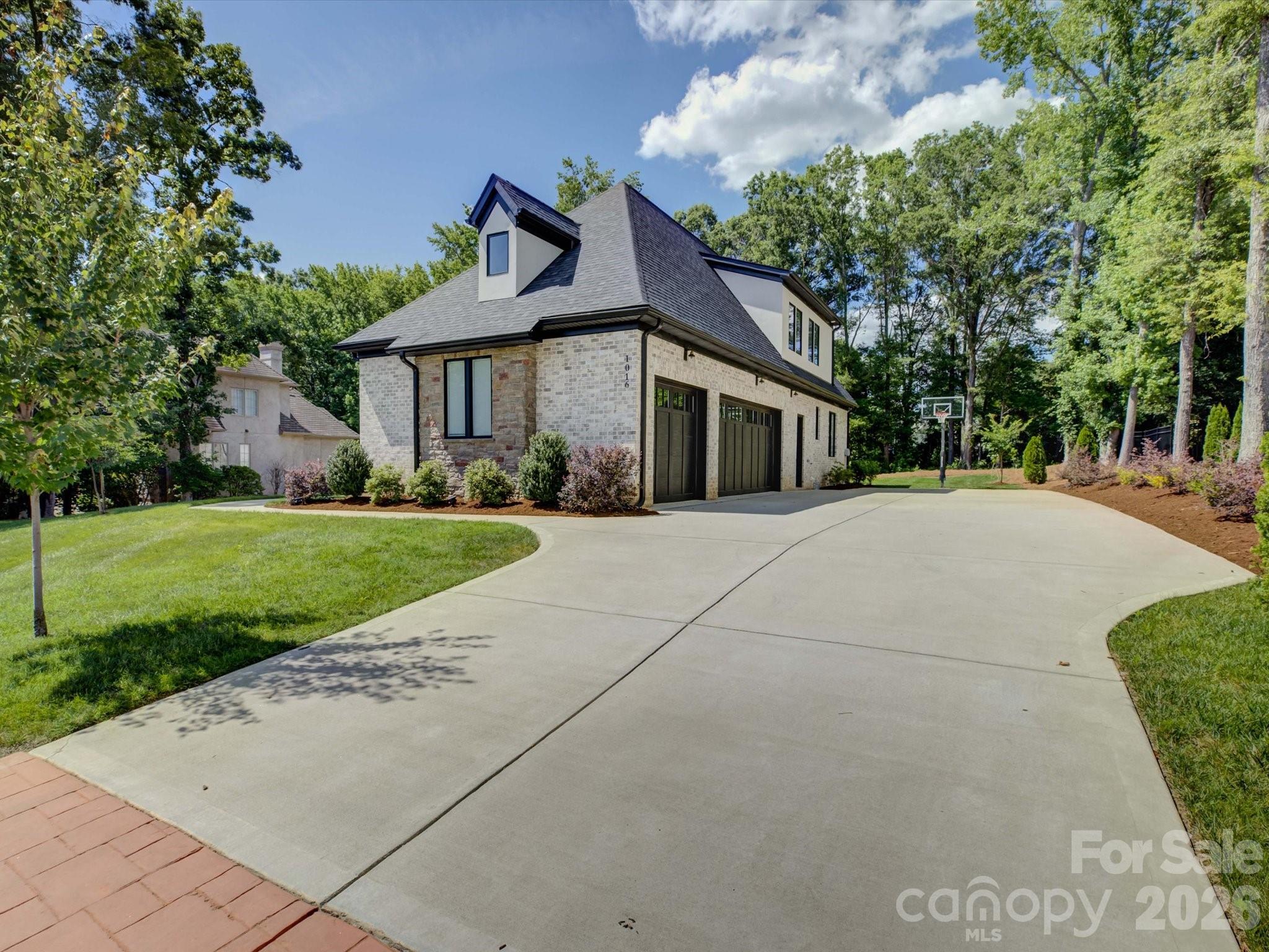 1016 Sherringham Way, Waxhaw, NC 28173